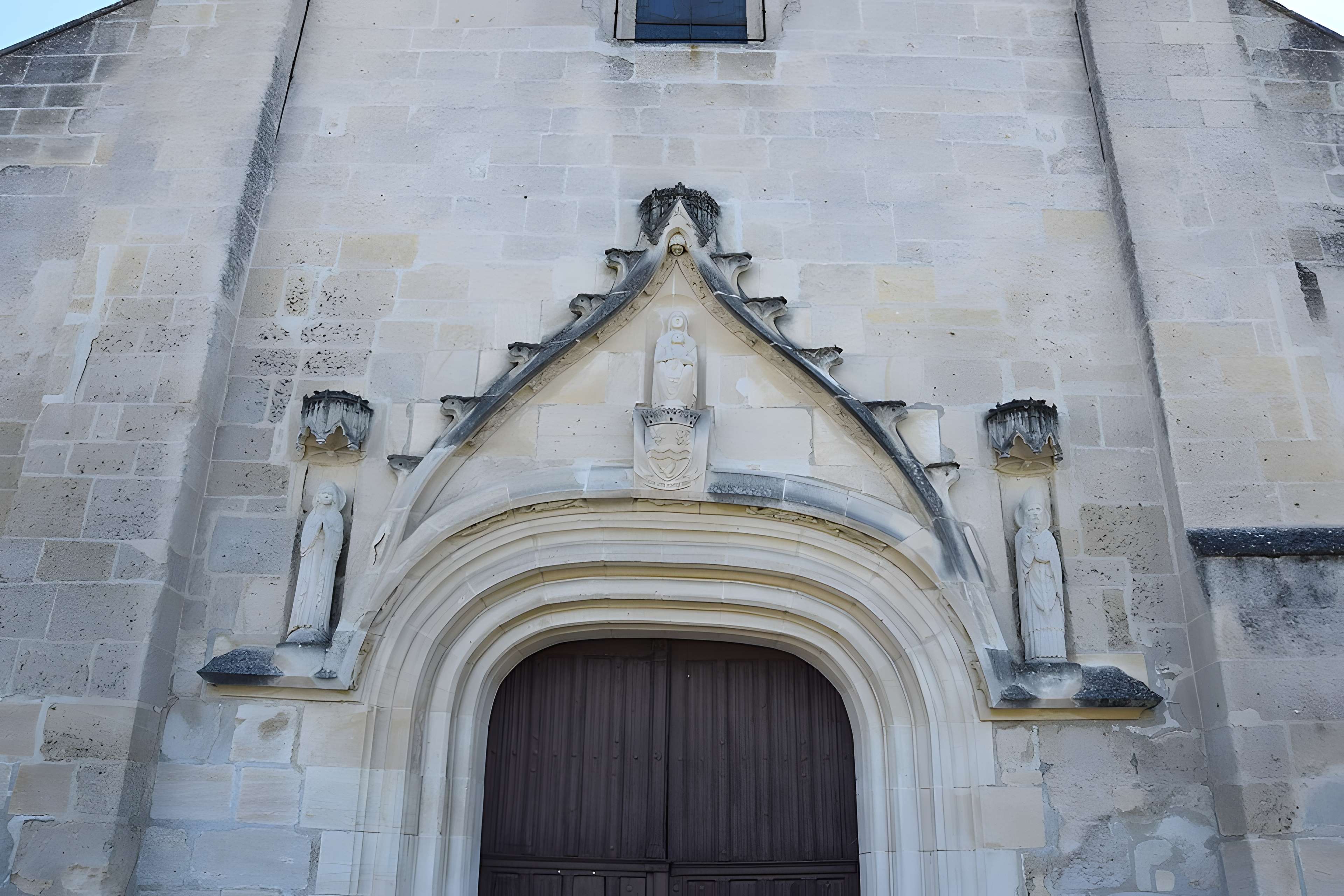 Église Saint-Rémy de Berneuil-sur-Aisne
