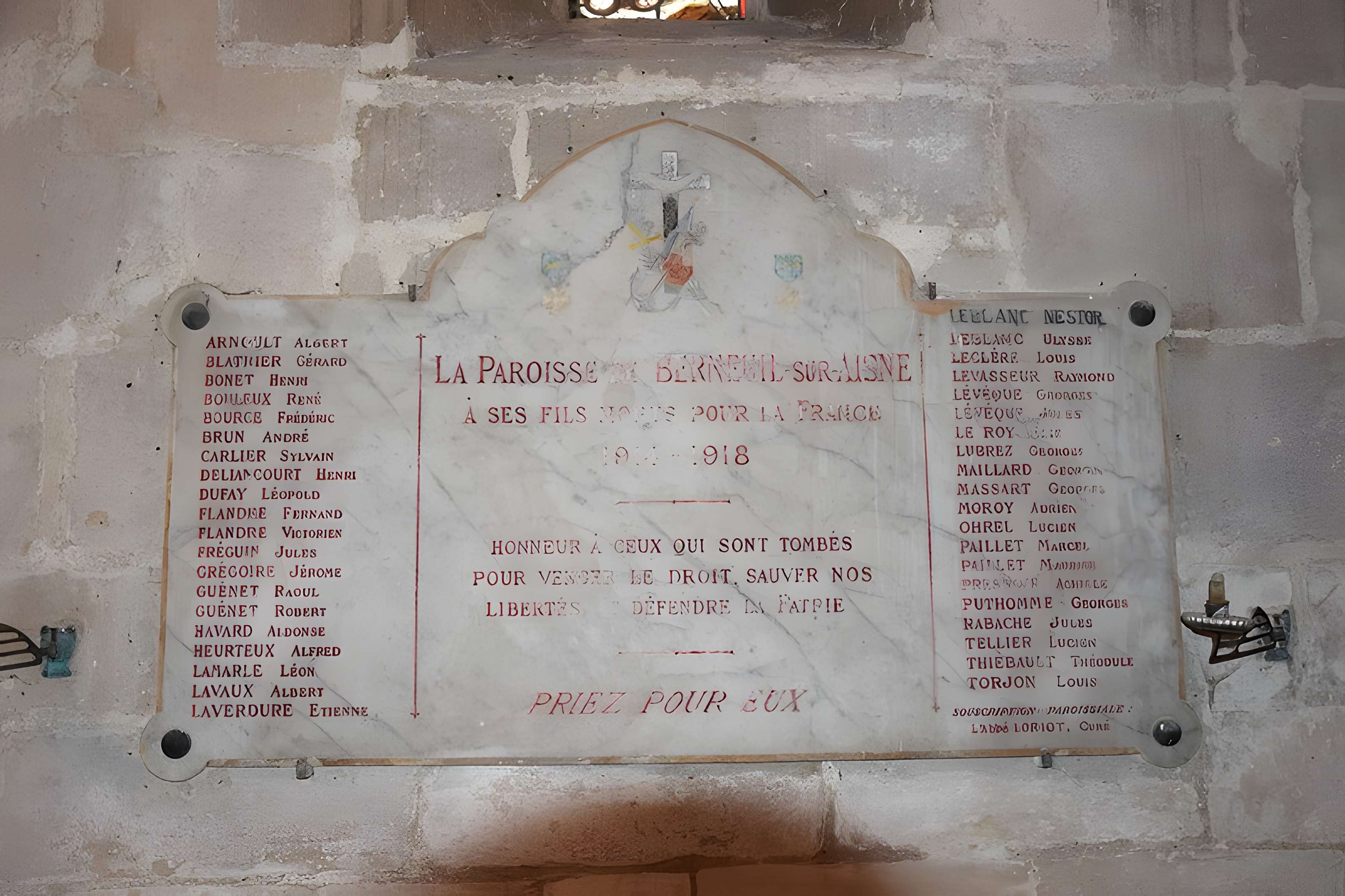Église Saint-Rémy de Berneuil-sur-Aisne