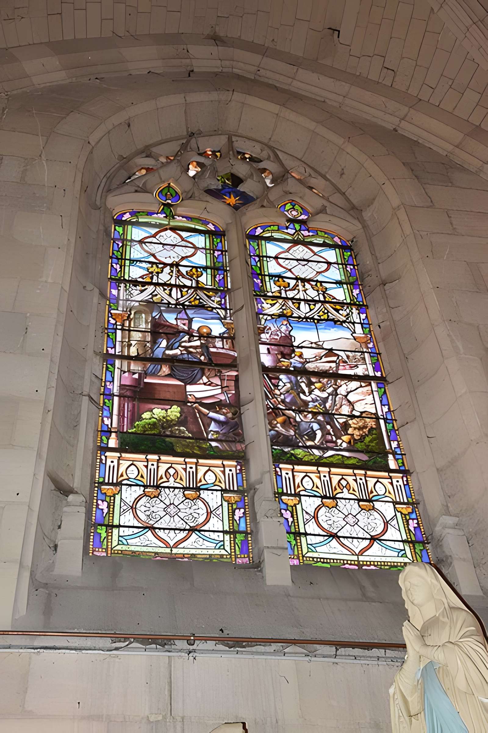 Église Saint-Rémy de Berneuil-sur-Aisne