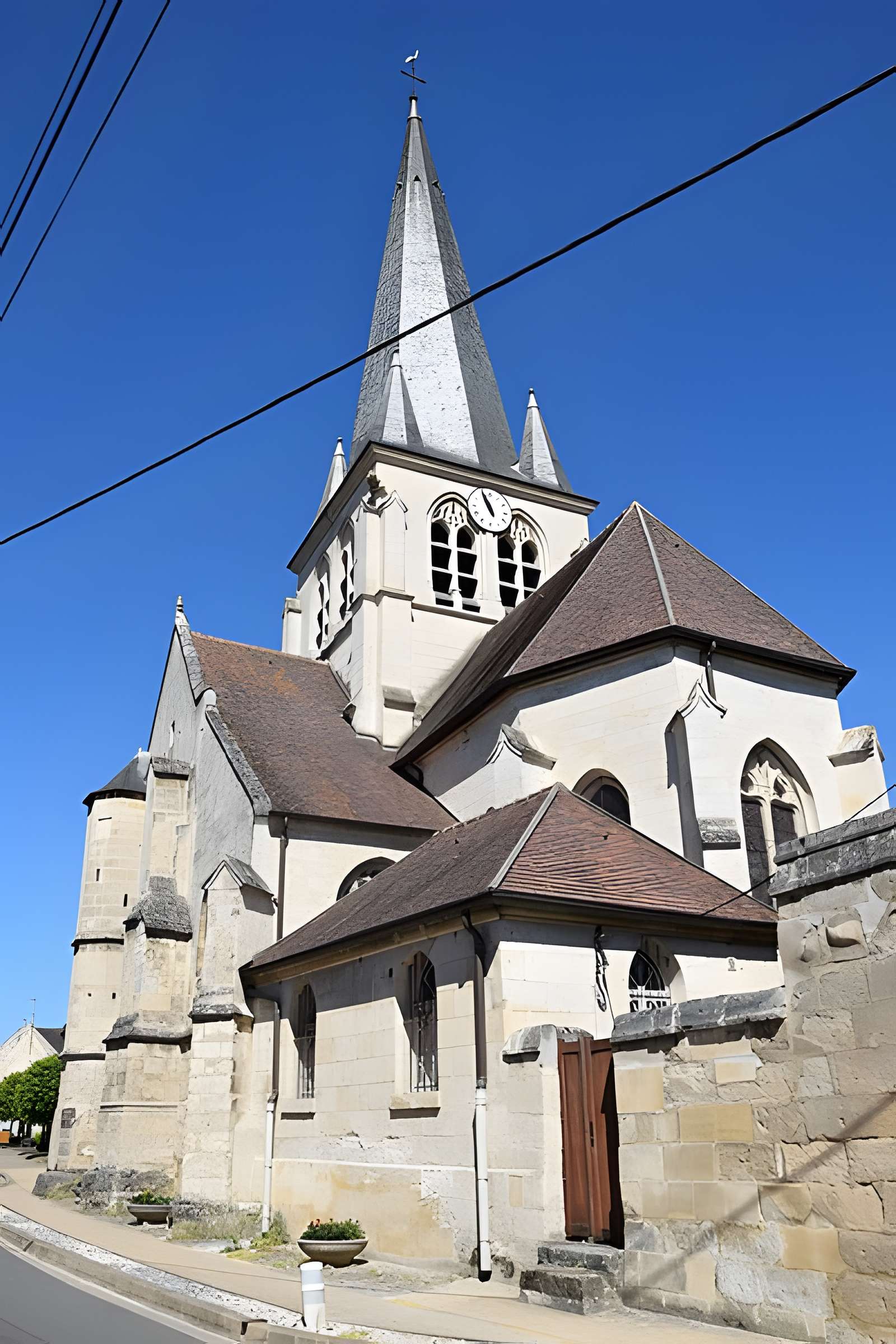 Église Saint-Rémy de Berneuil-sur-Aisne