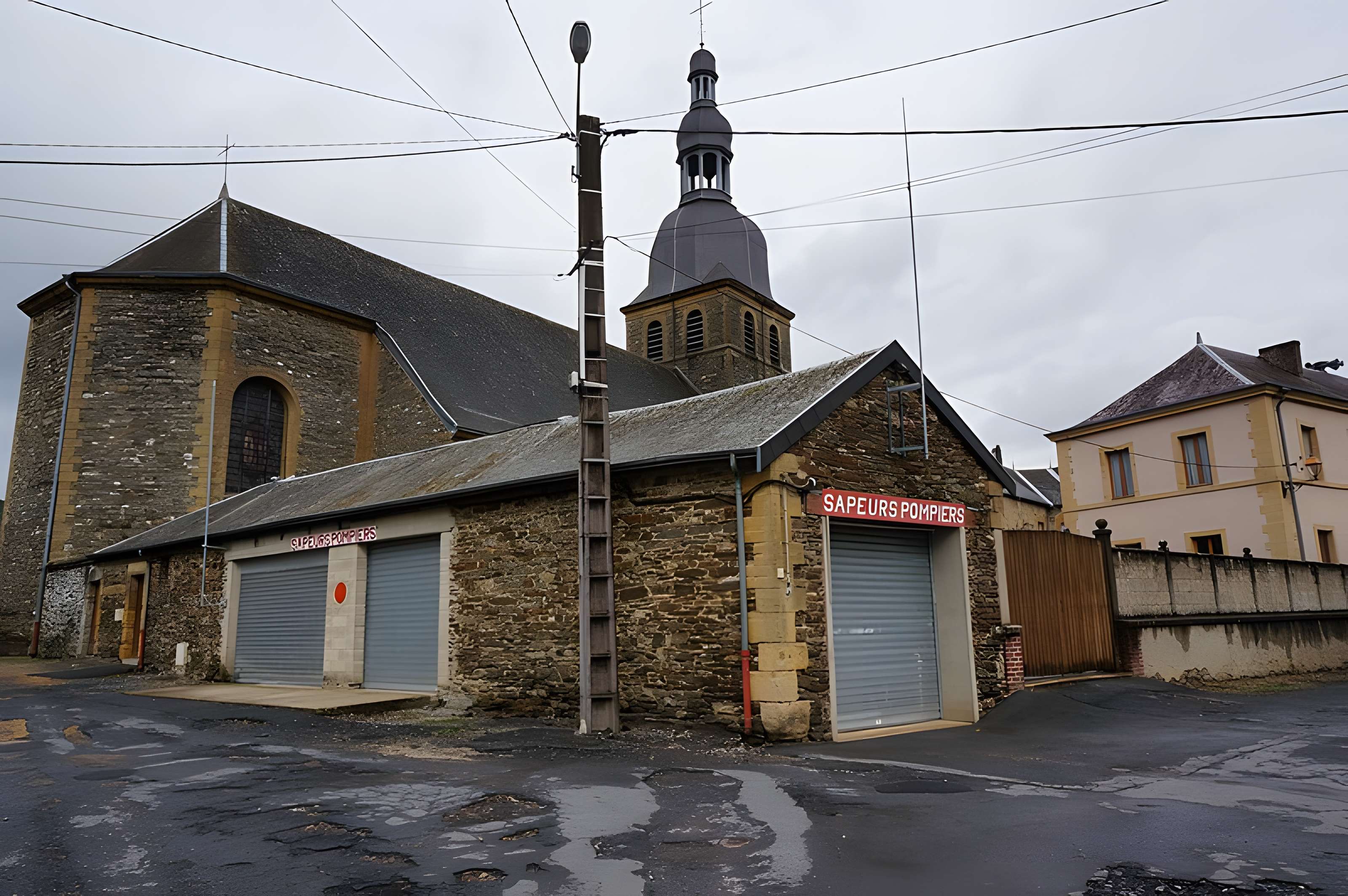 Église Saint-Rémy de Gespunsart