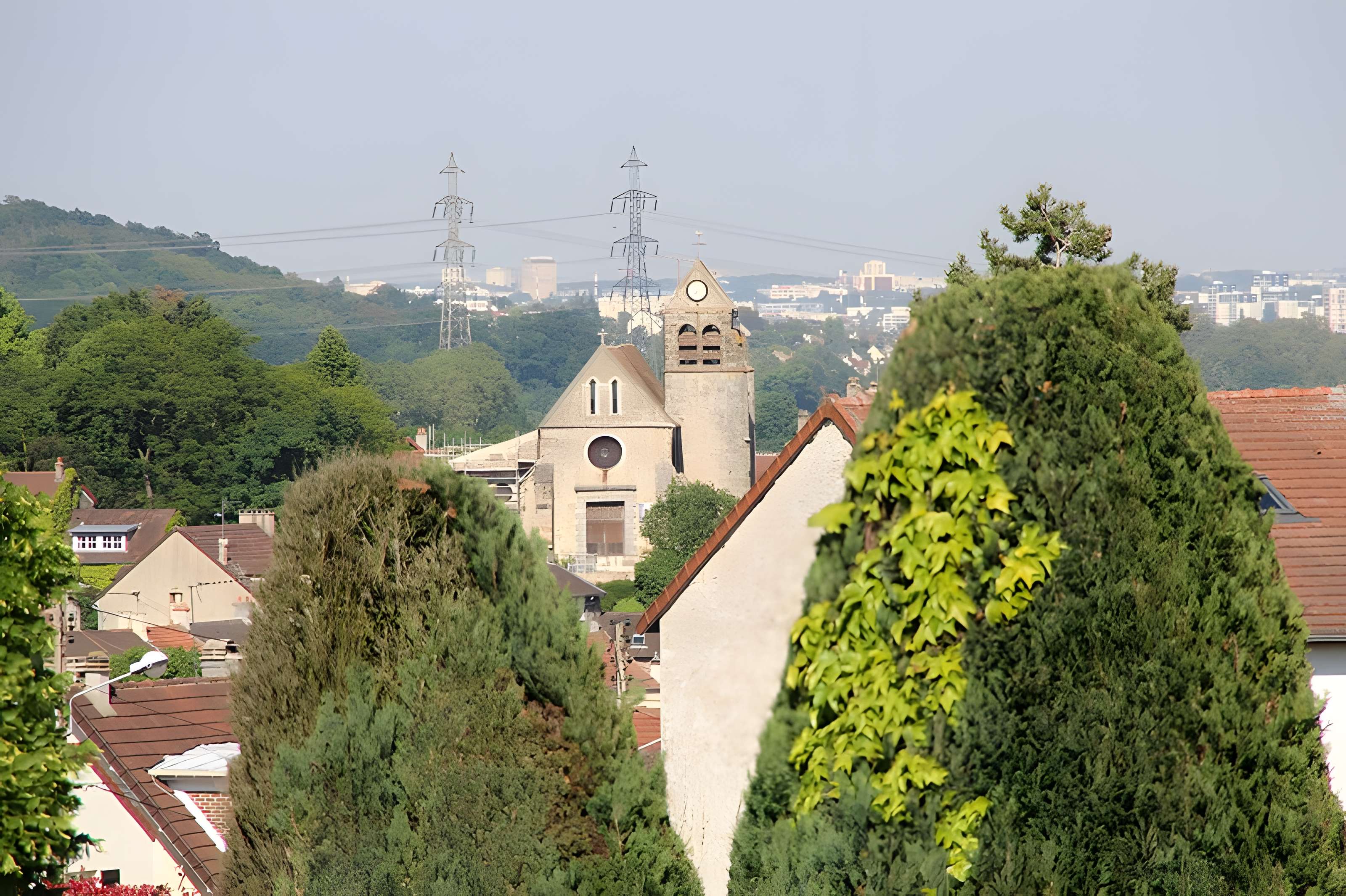 Église Saint-Rigomer-et-Sainte-Ténestine de Vauhallan
