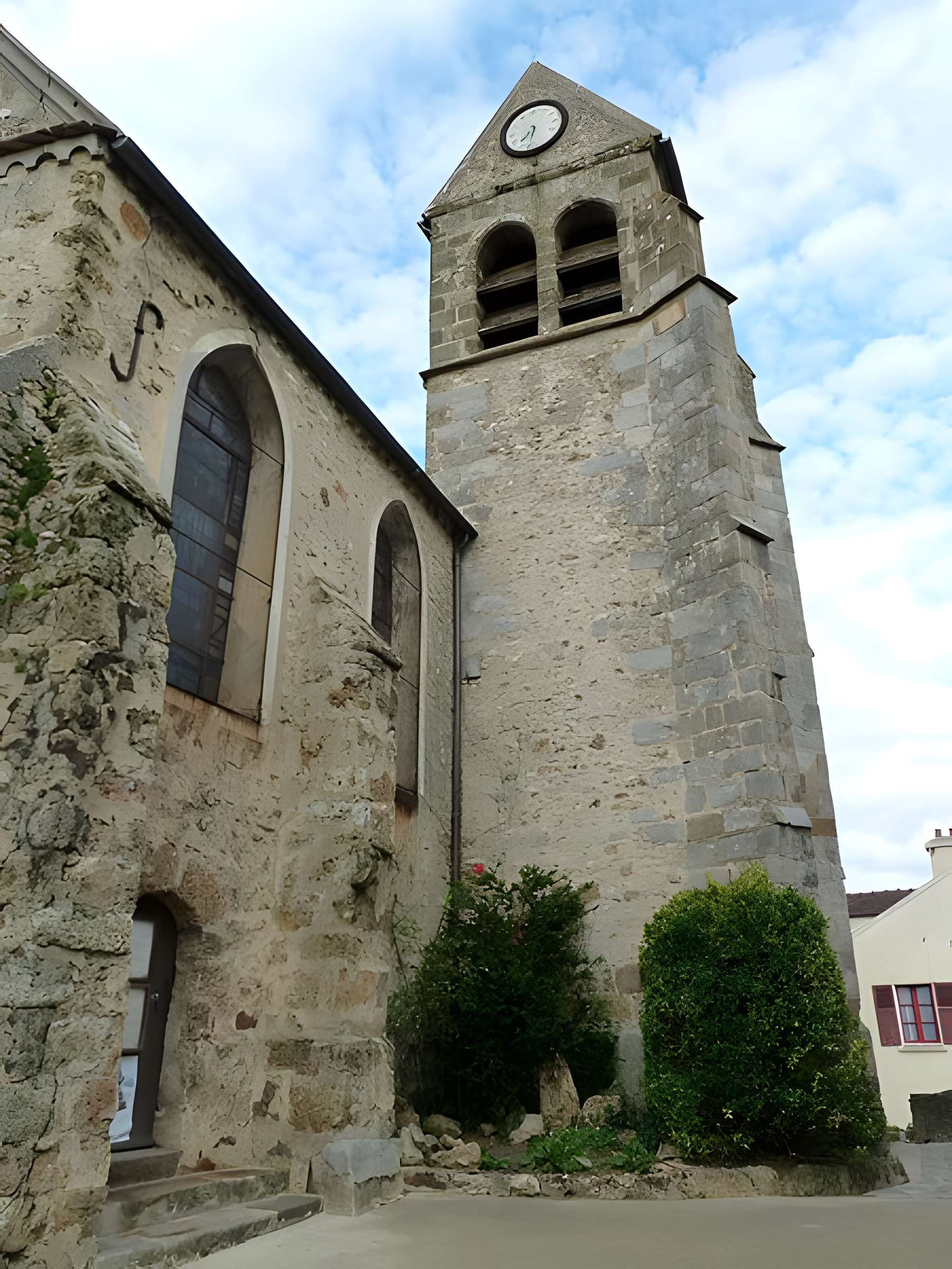 Église Saint-Rigomer-et-Sainte-Ténestine de Vauhallan