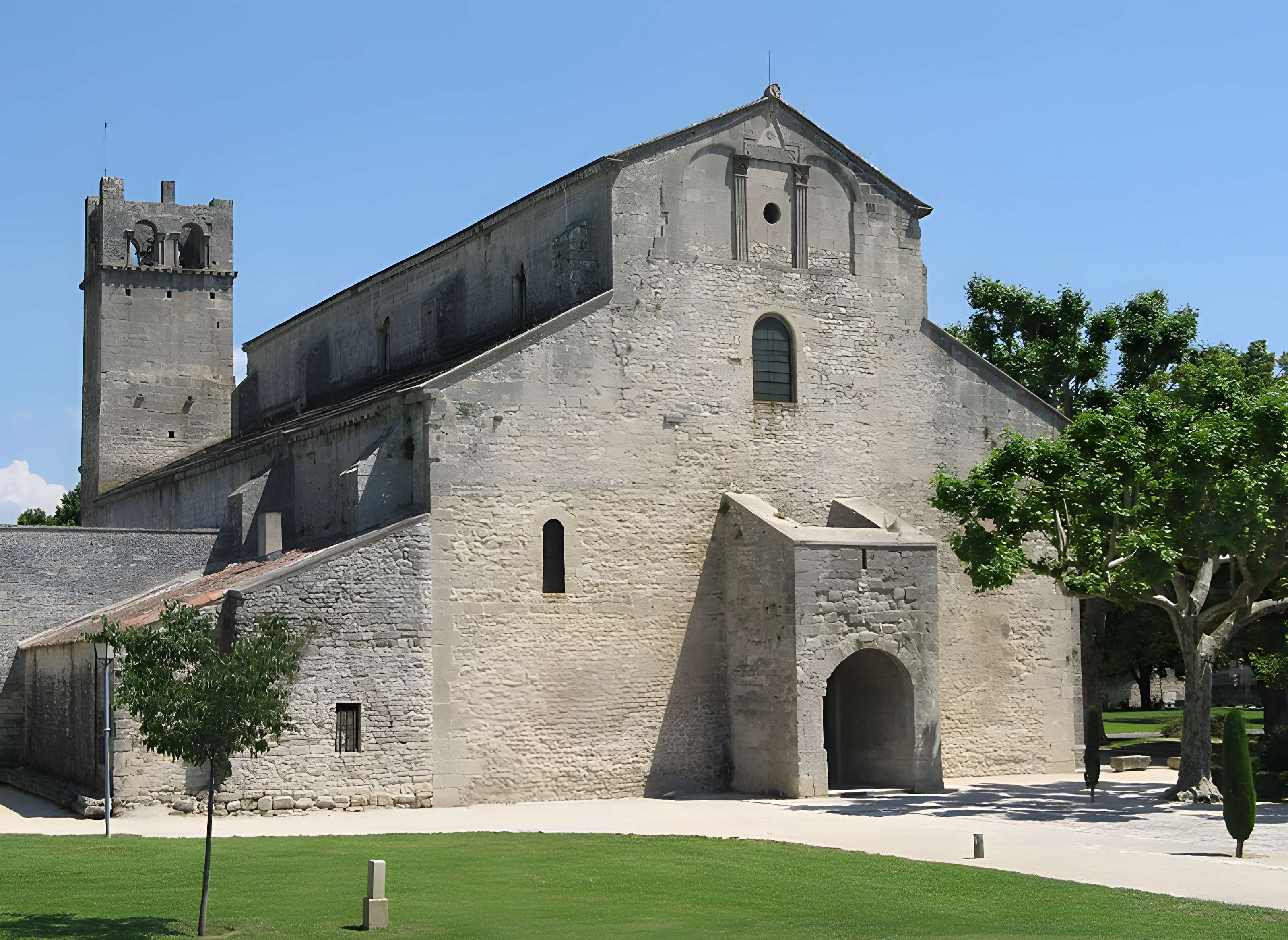 Cathédrale Notre-Dame-de-Nazareth de Vaison-la-Romaine