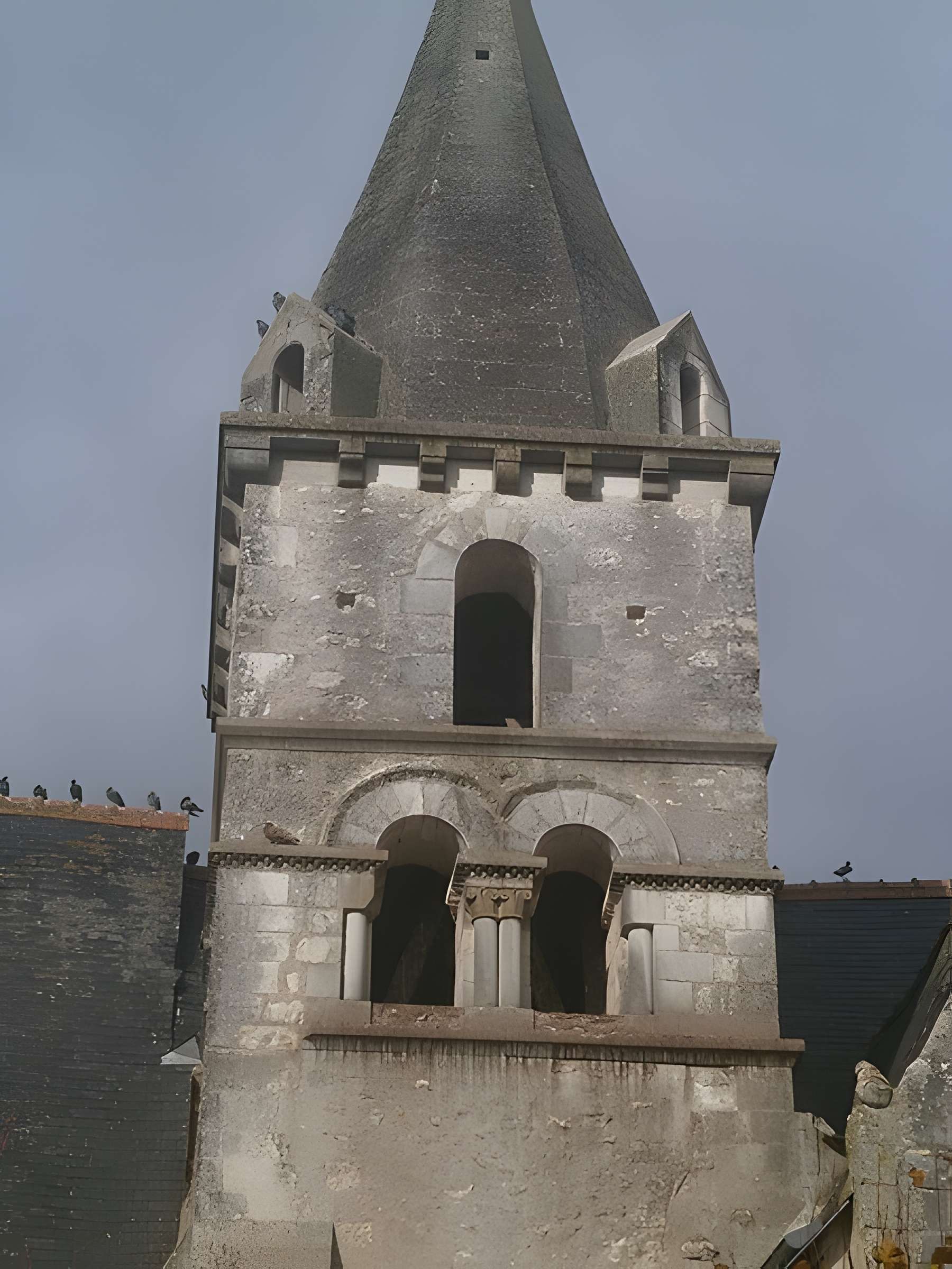 Église Saint-Romain d'Athée-sur-Cher