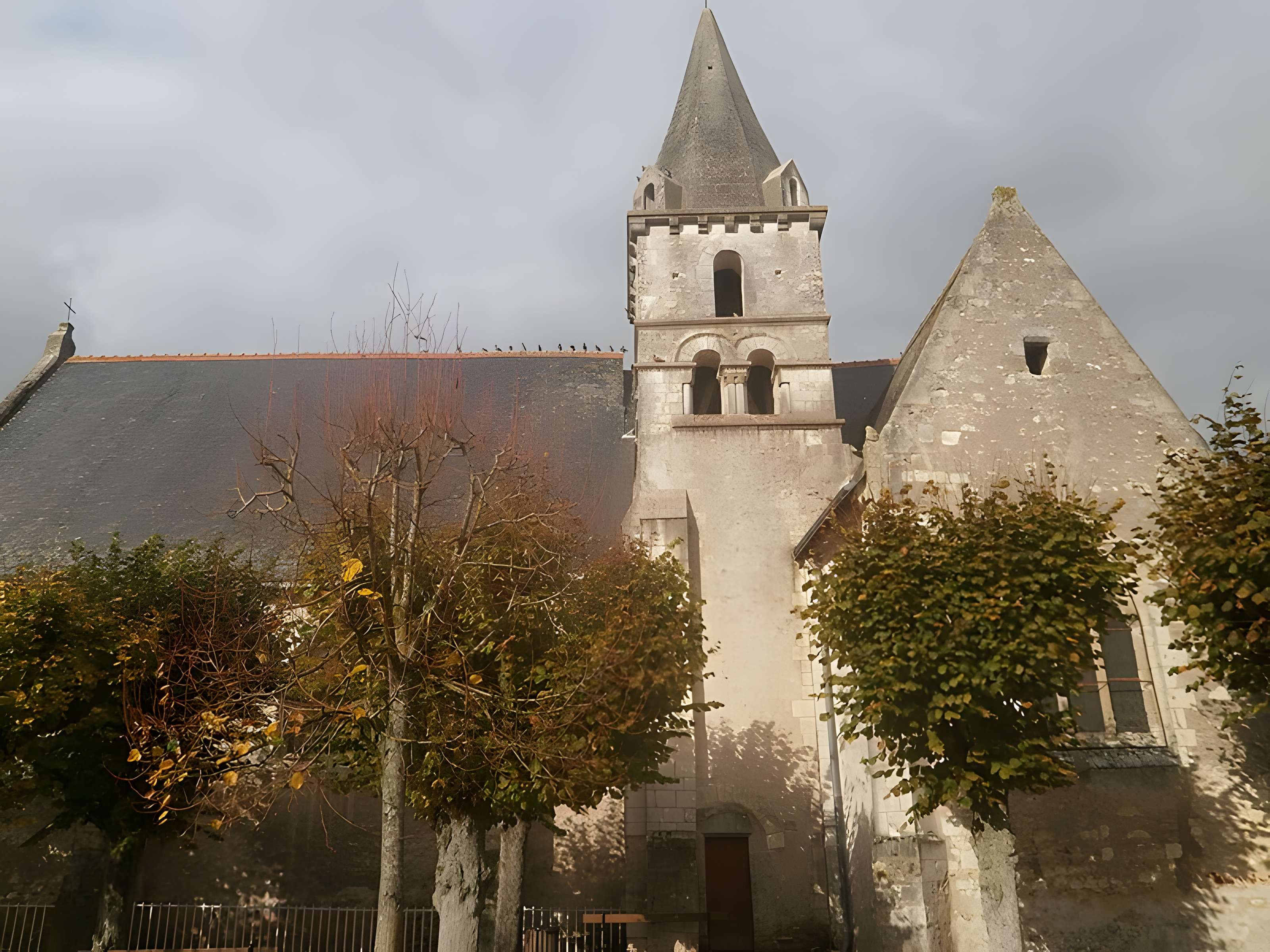 Église Saint-Romain d'Athée-sur-Cher