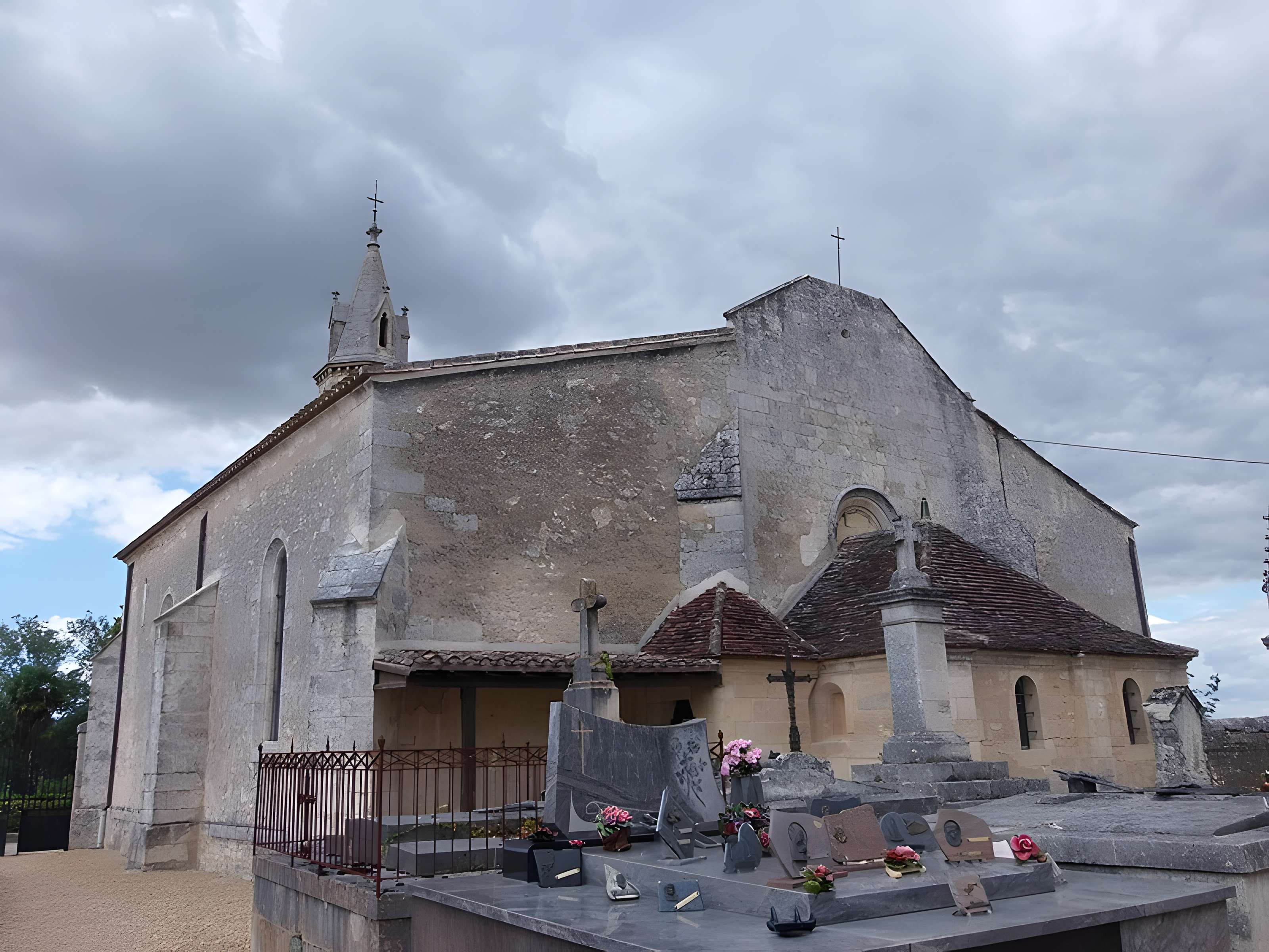 Église Saint-Romain de Saint-Romain-la-Virvée