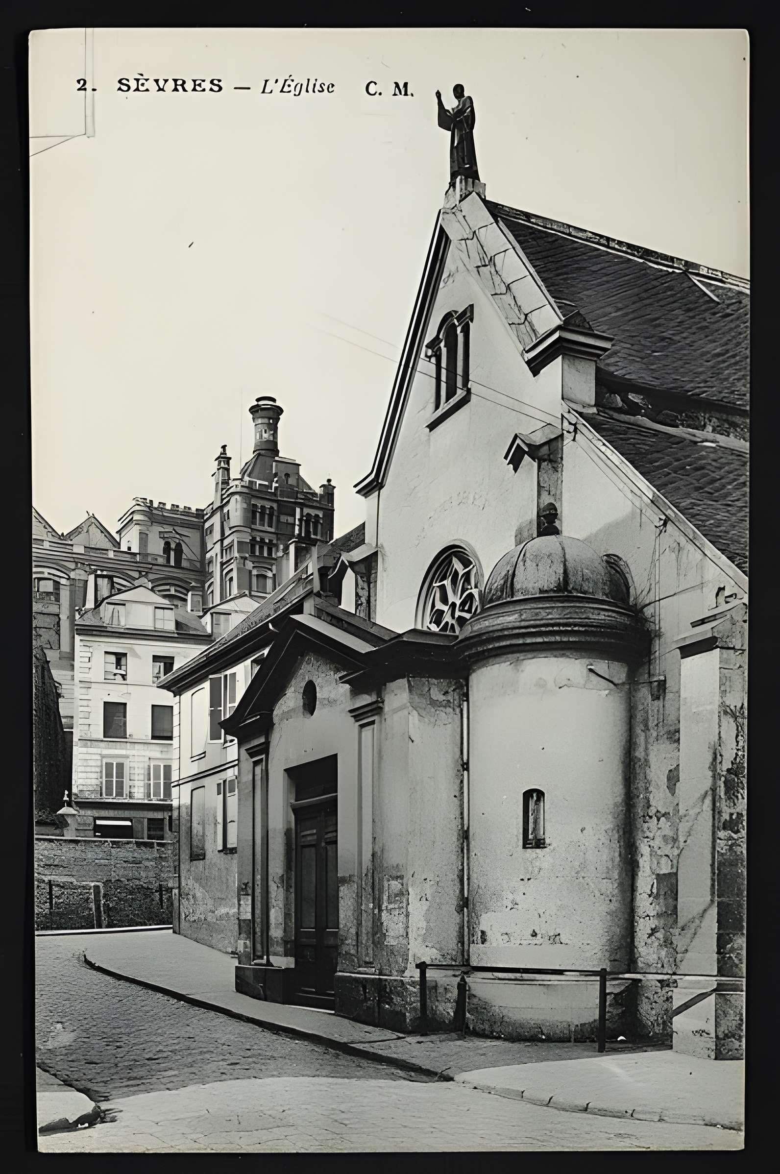 Église Saint-Romain de Sèvres