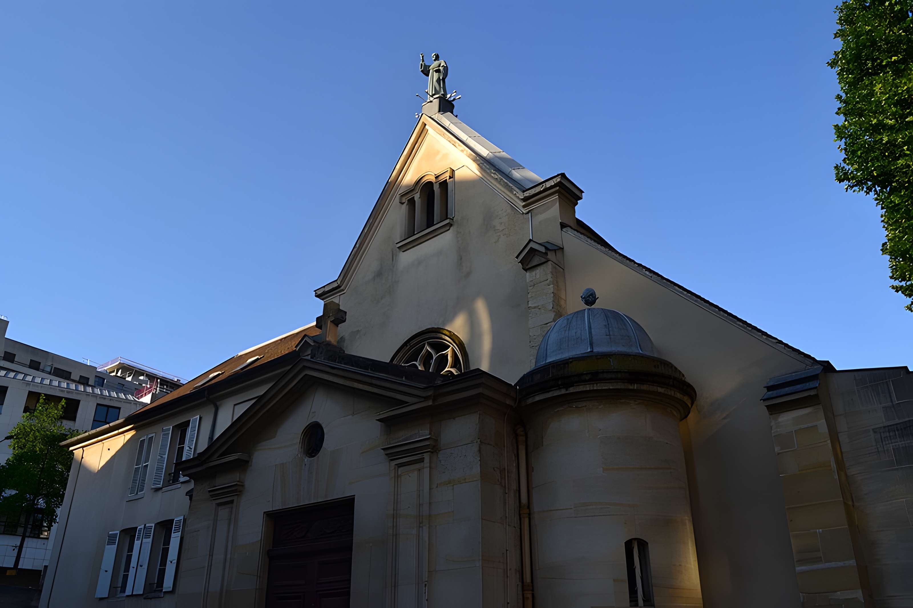 Église Saint-Romain de Sèvres