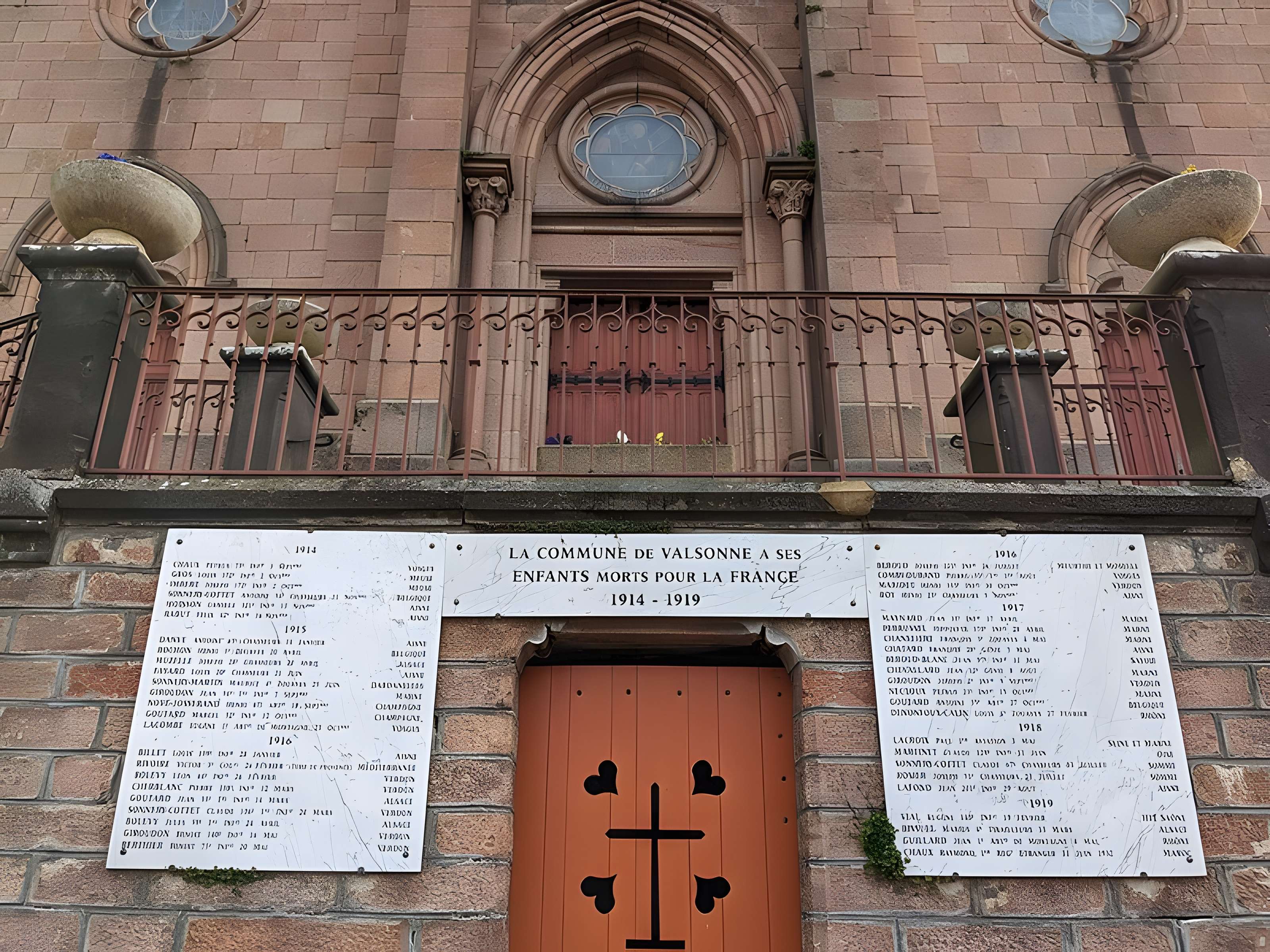 Église Saint-Romain de Valsonne