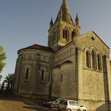 Église Saint-Romain de Villebois-Lavalette