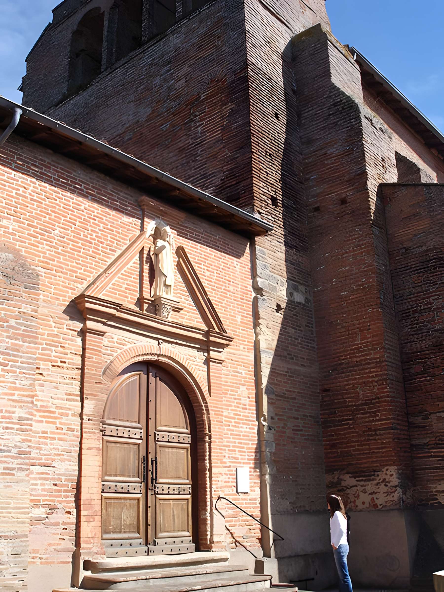 Église Saint-Salvy de Giroussens