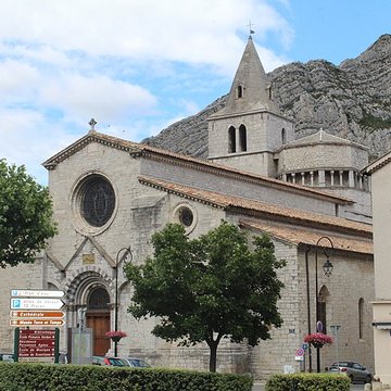 Cathédrale Notre-Dame-des-Pommiers de Sisteron