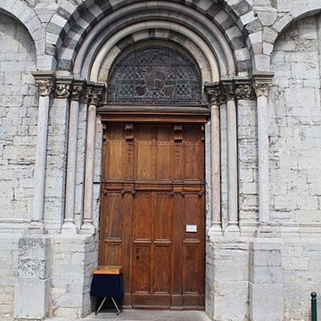 Cathédrale Notre-Dame-des-Pommiers de Sisteron