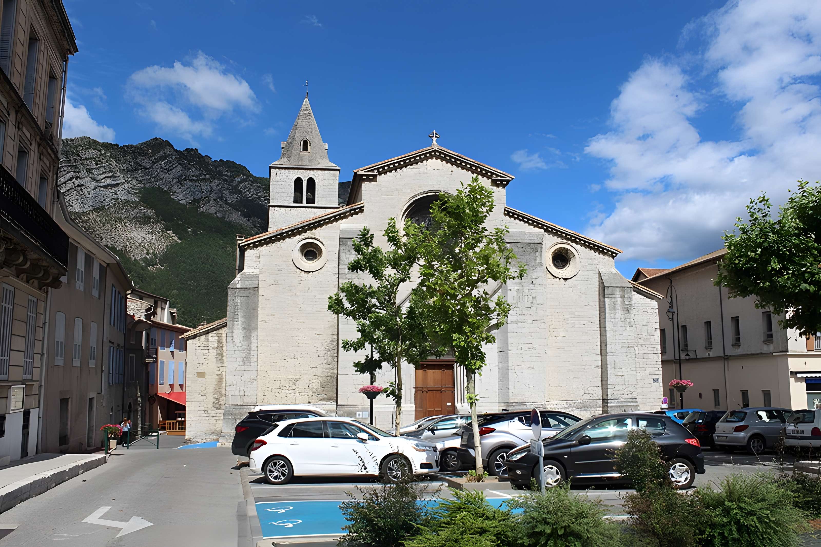 Cathédrale Notre-Dame-des-Pommiers de Sisteron