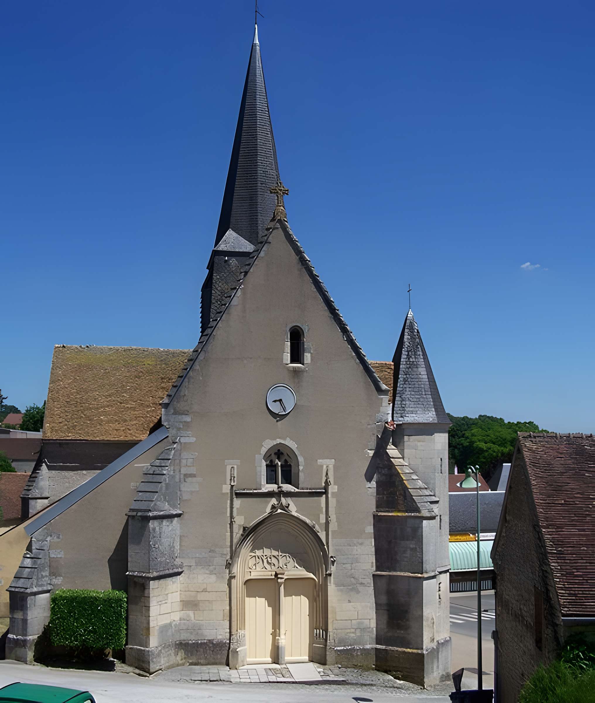 Église Saint-Saturnin d'Alligny-Cosne 