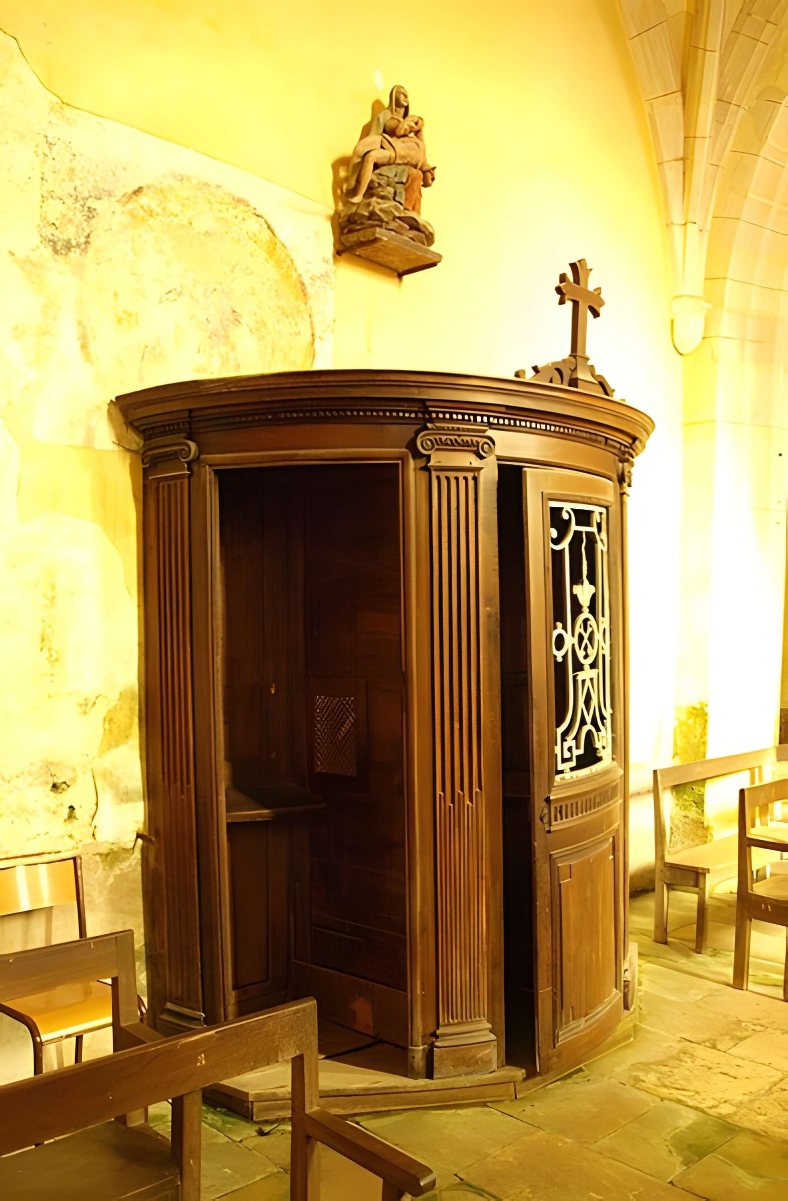 Église Saint-Saturnin d'Alligny-Cosne