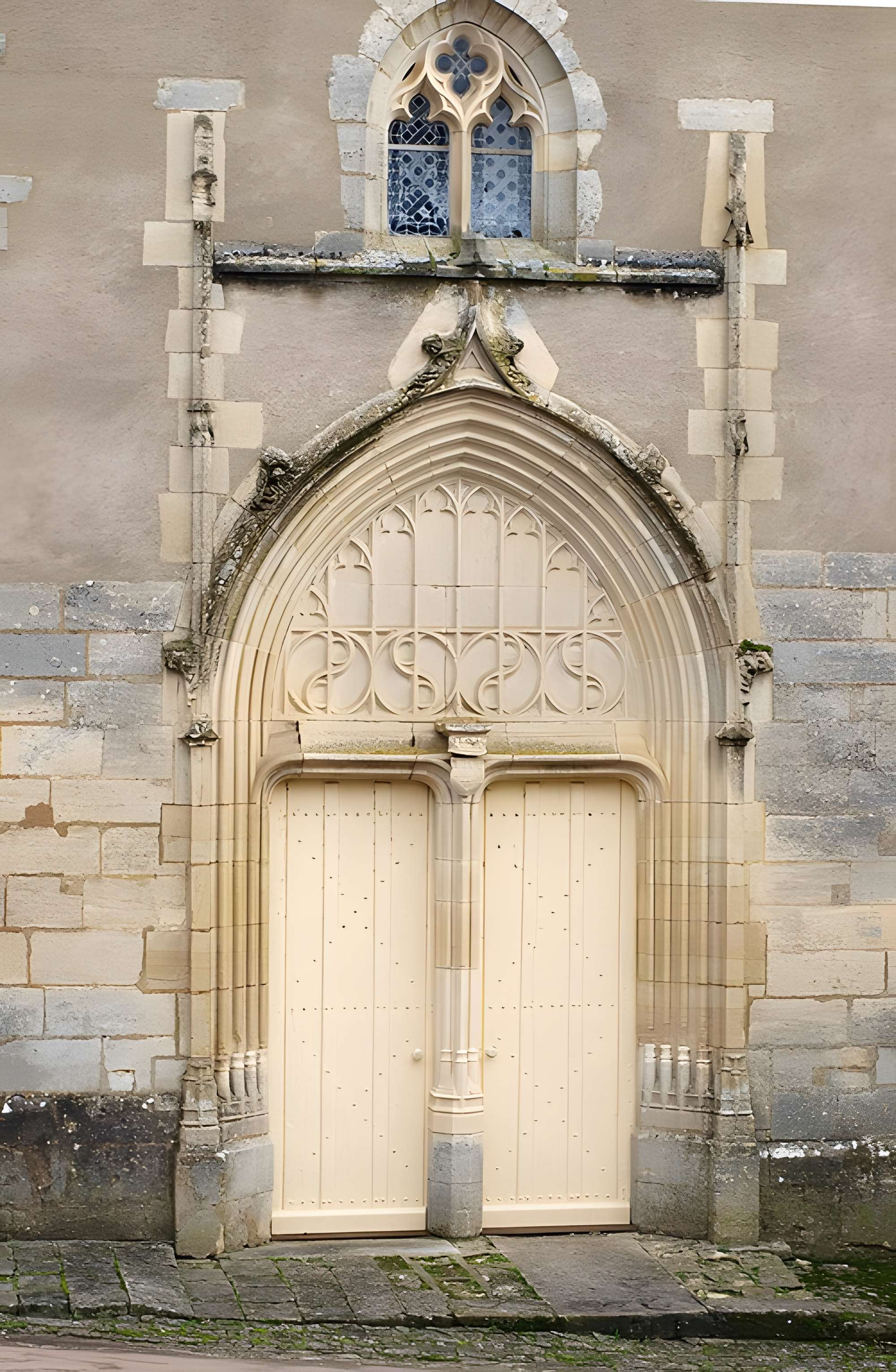 Église Saint-Saturnin d'Alligny-Cosne