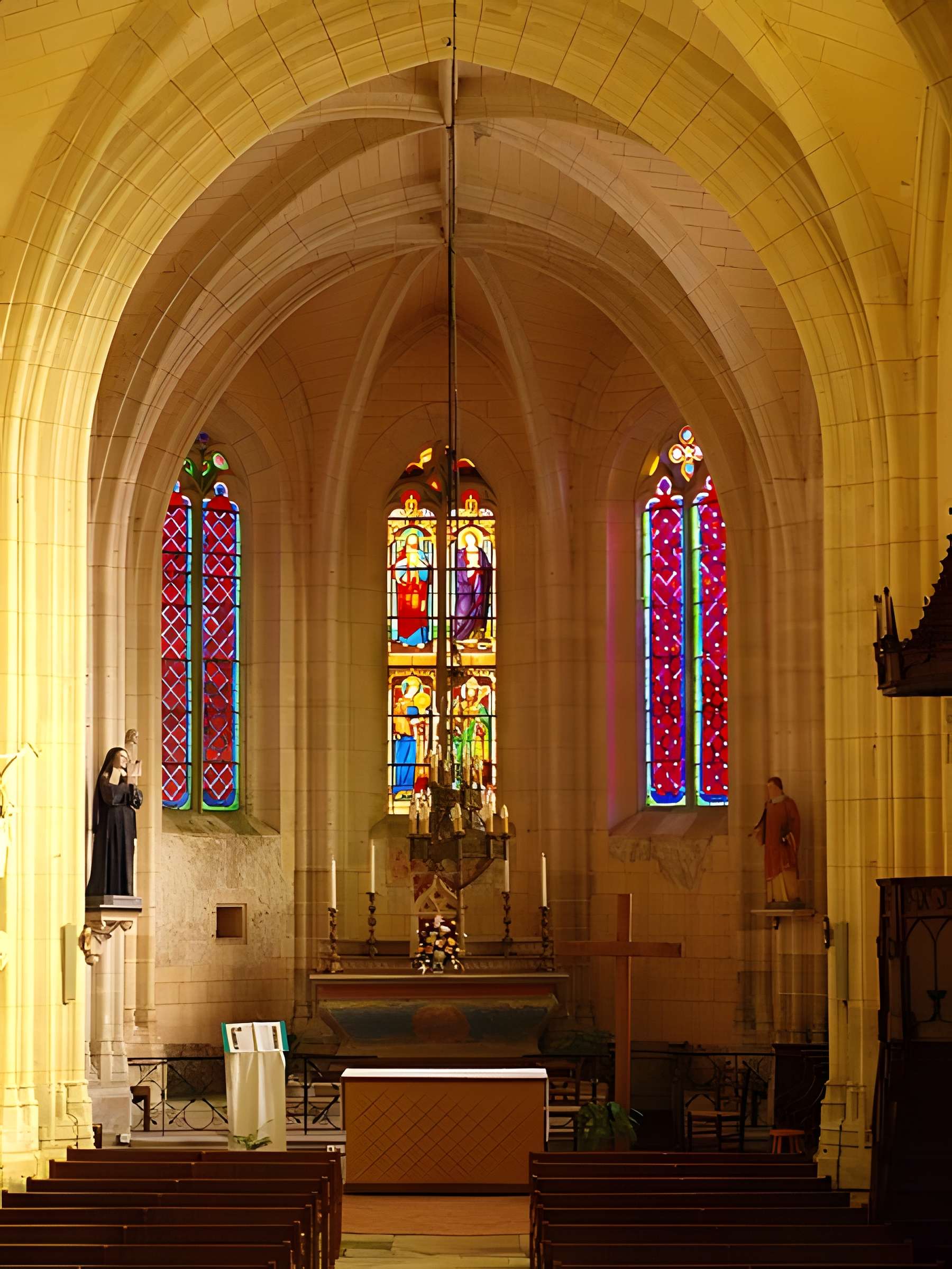 Église Saint-Saturnin d'Alligny-Cosne