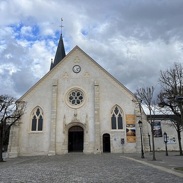 Église Saint-Saturnin dAntony
