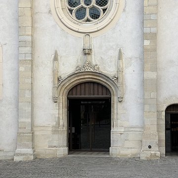 Église Saint-Saturnin dAntony