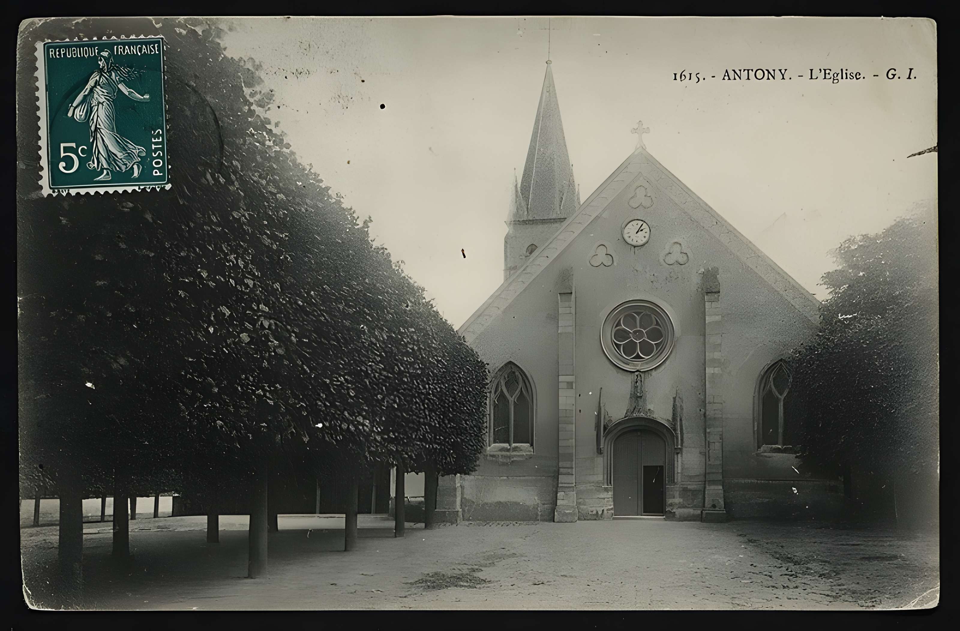 Église Saint-Saturnin d'Antony