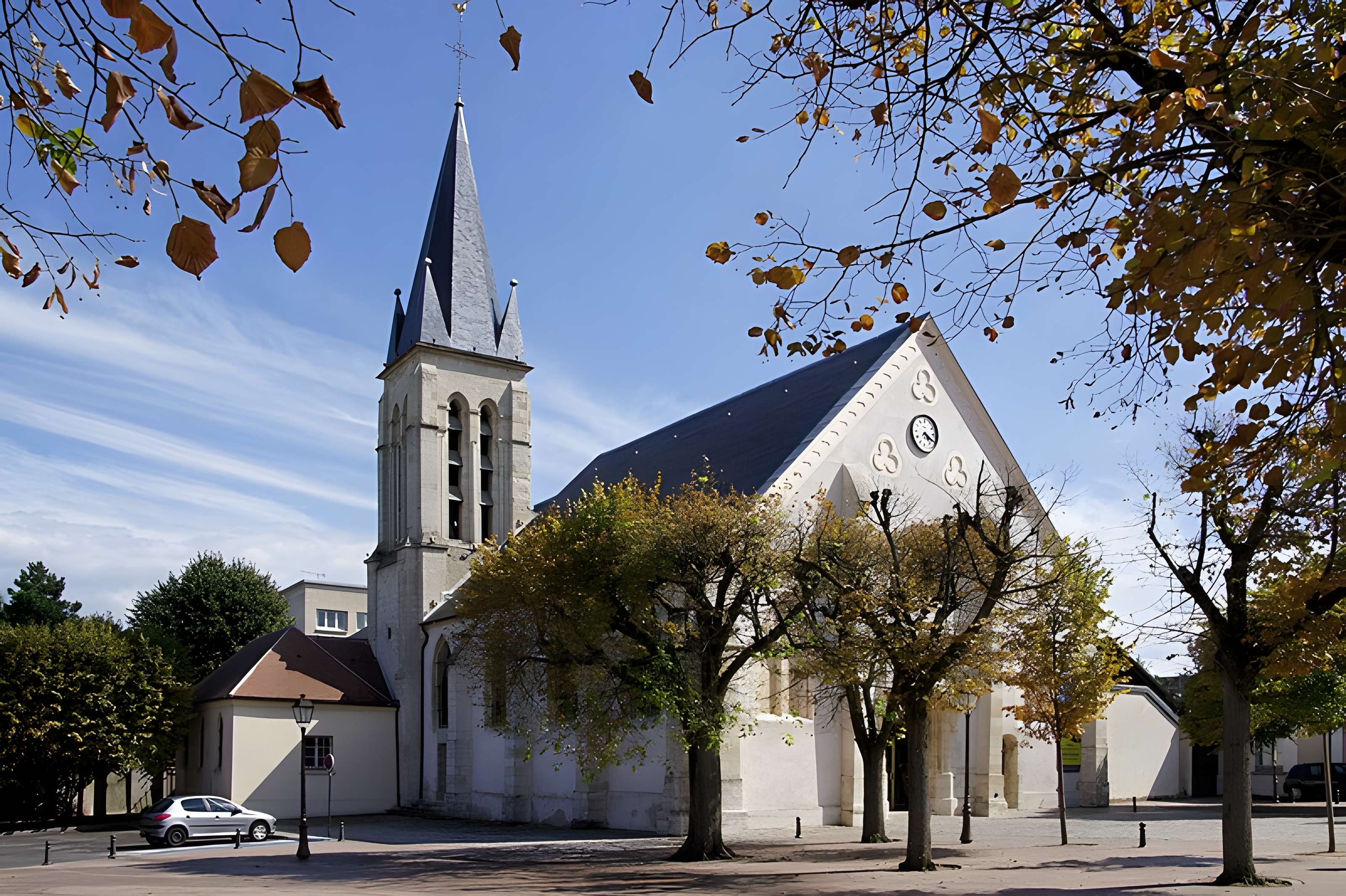 Église Saint-Saturnin d'Antony