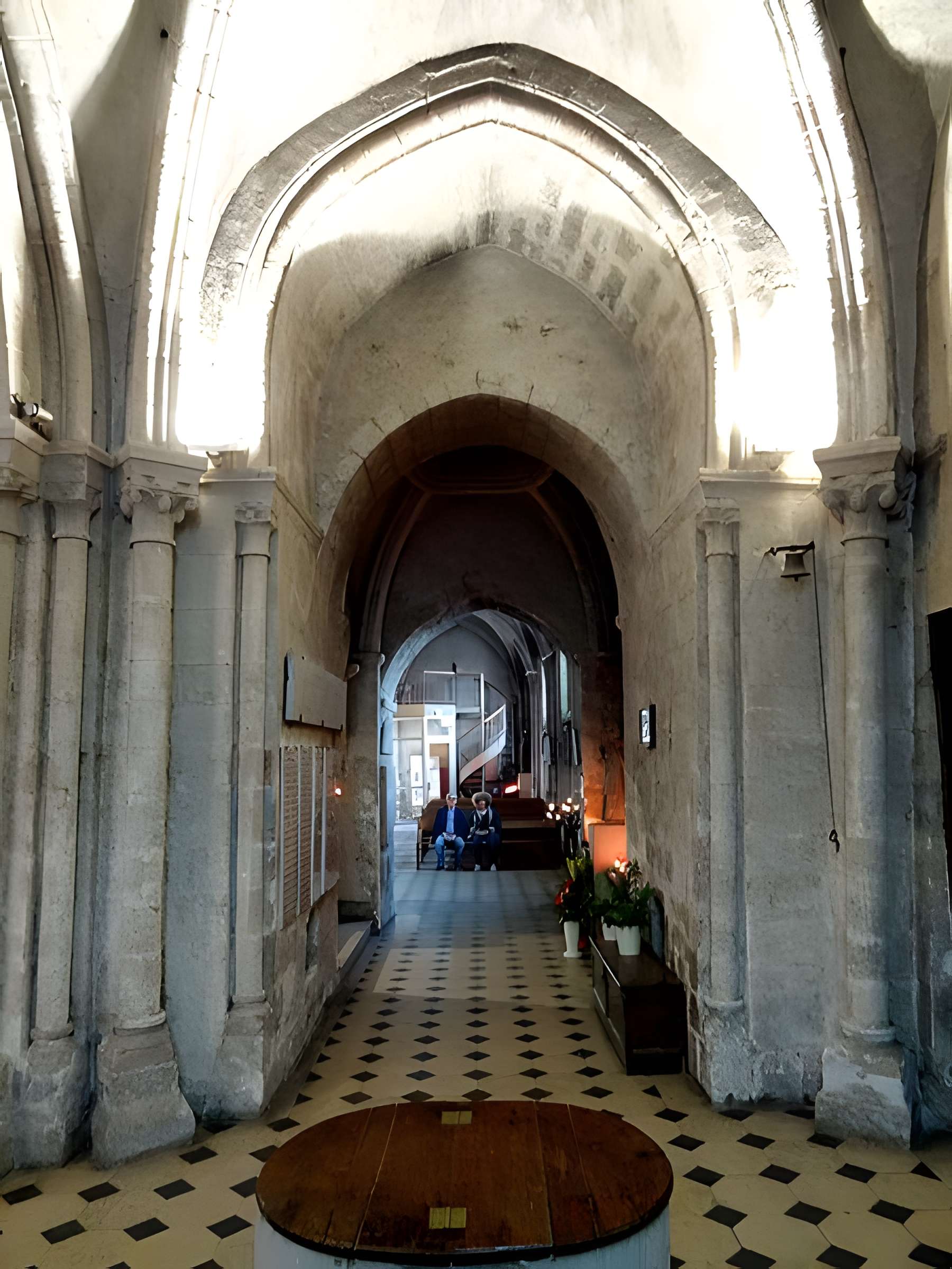 Église Saint-Saturnin d'Antony