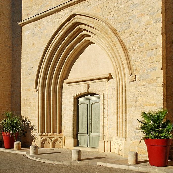 Photo de Église Saint-Saturnin de Calvisson