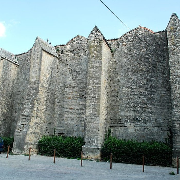 Photo de Église Saint-Saturnin de Calvisson