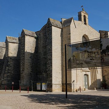 Église Saint-Saturnin de Calvisson