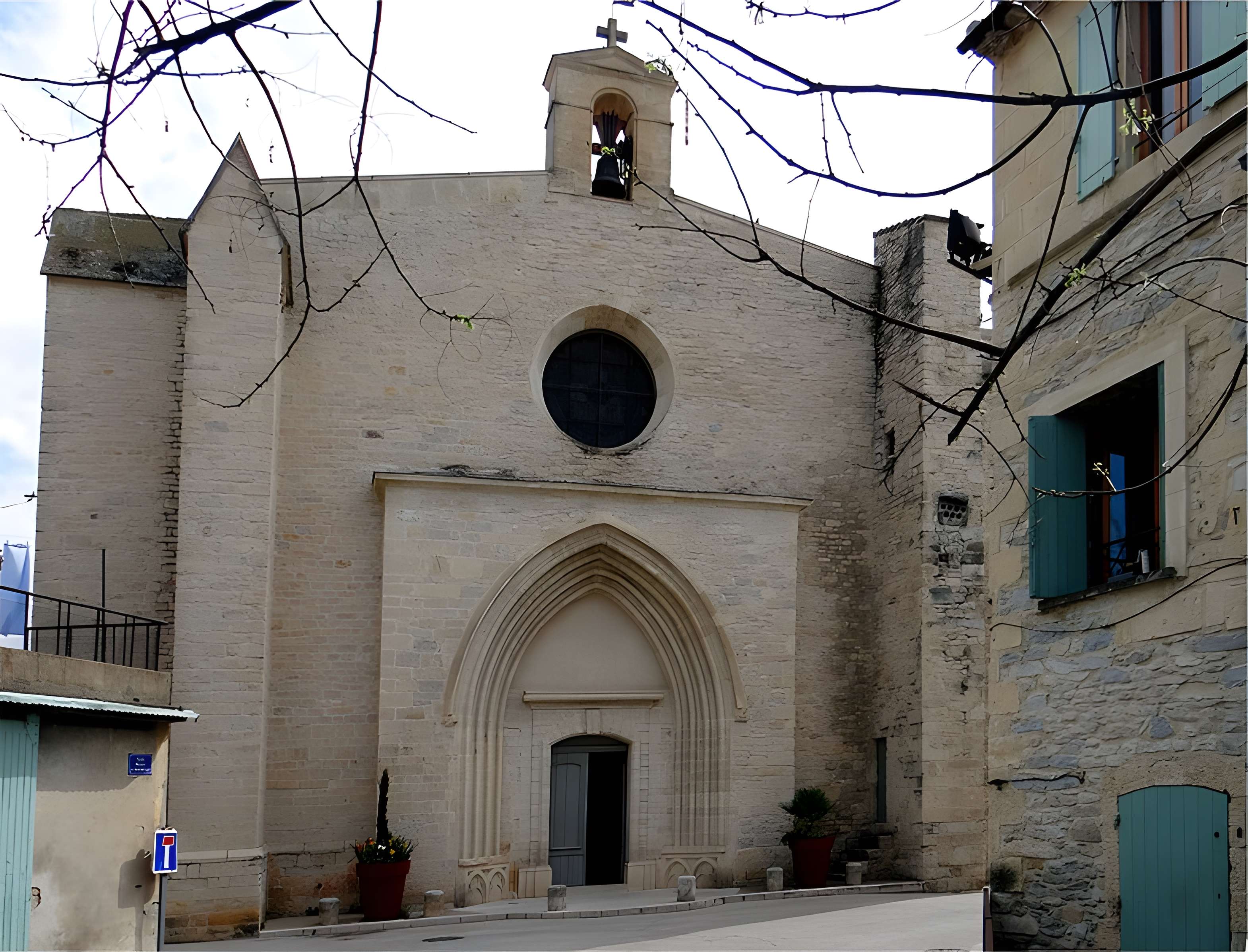 Église Saint-Saturnin de Calvisson