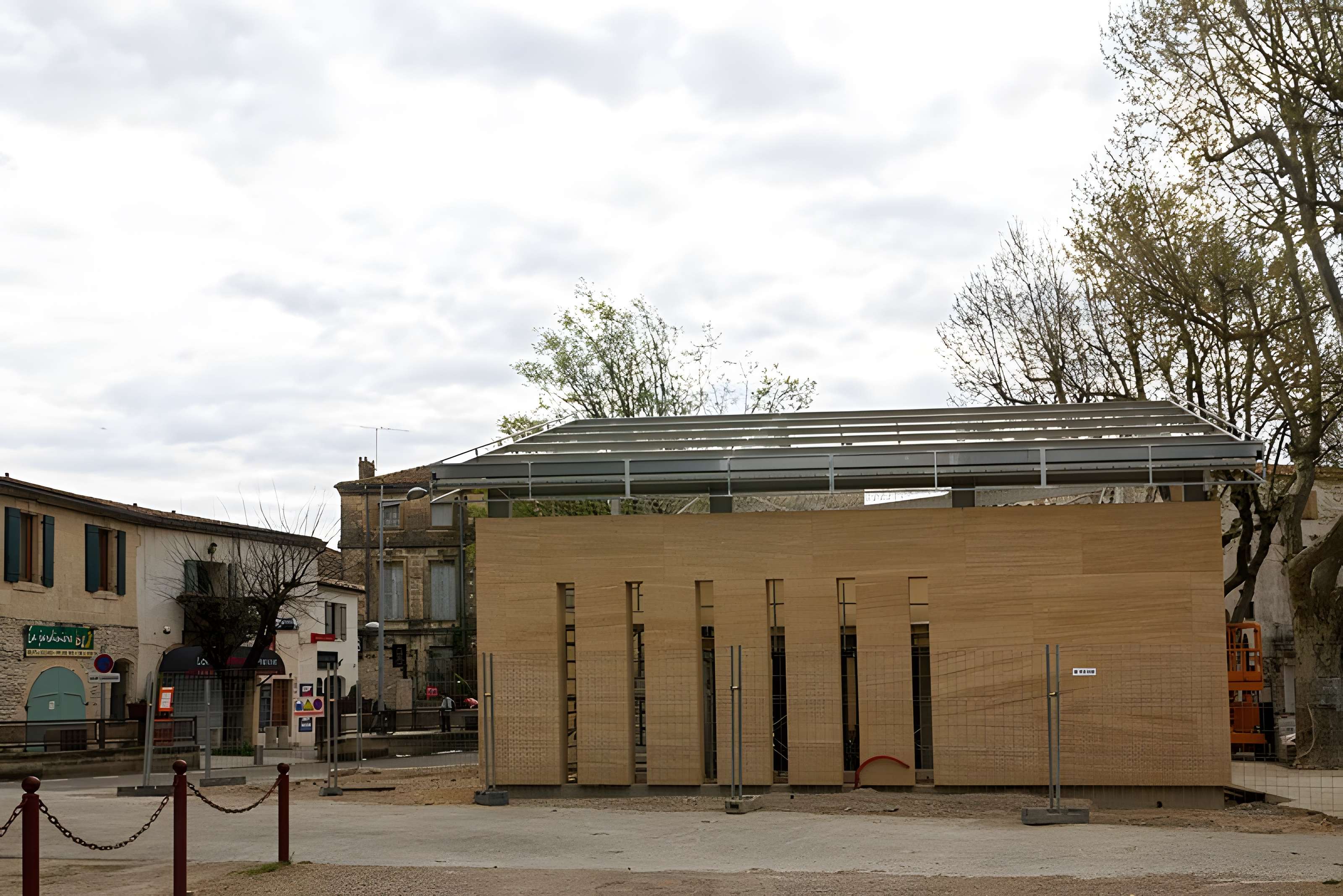 Église Saint-Saturnin de Calvisson
