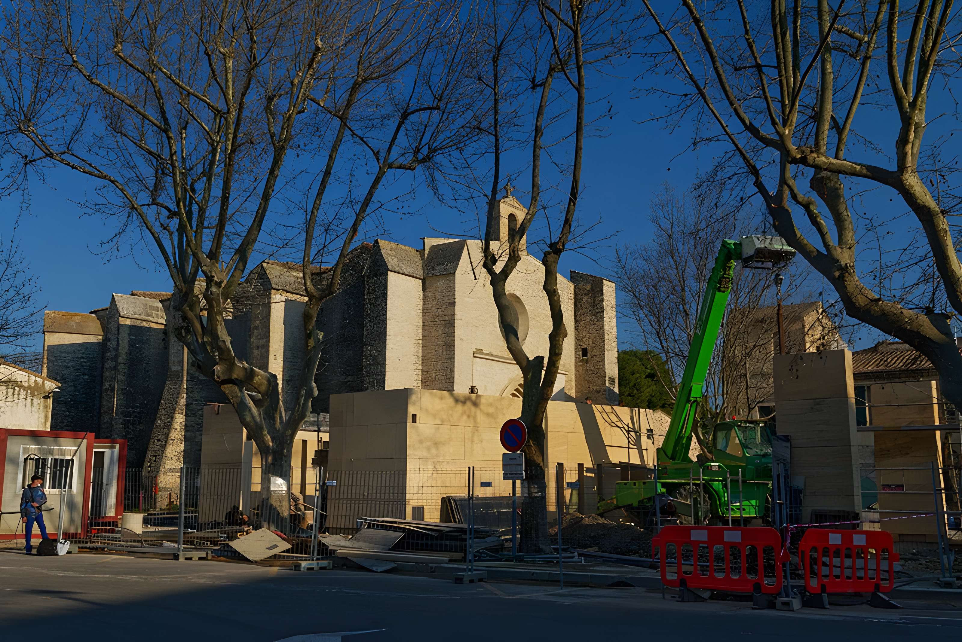 Église Saint-Saturnin de Calvisson