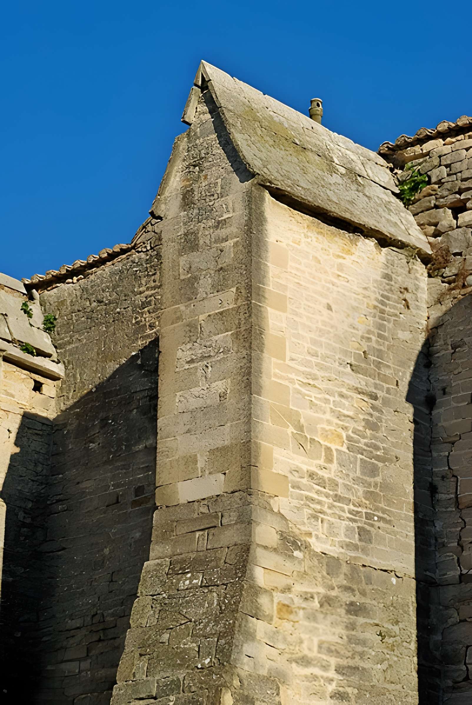 Église Saint-Saturnin de Calvisson