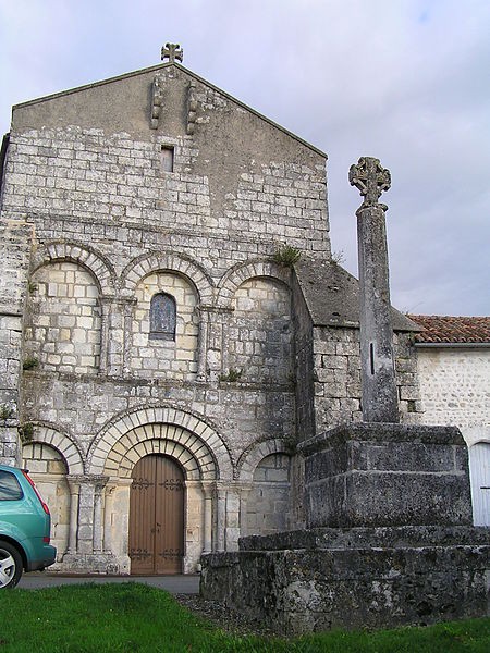 Photo de Église Saint-Saturnin de Chadurie