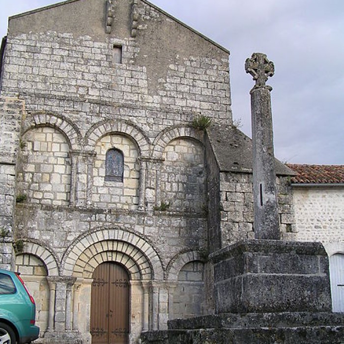 Photo de Église Saint-Saturnin de Chadurie