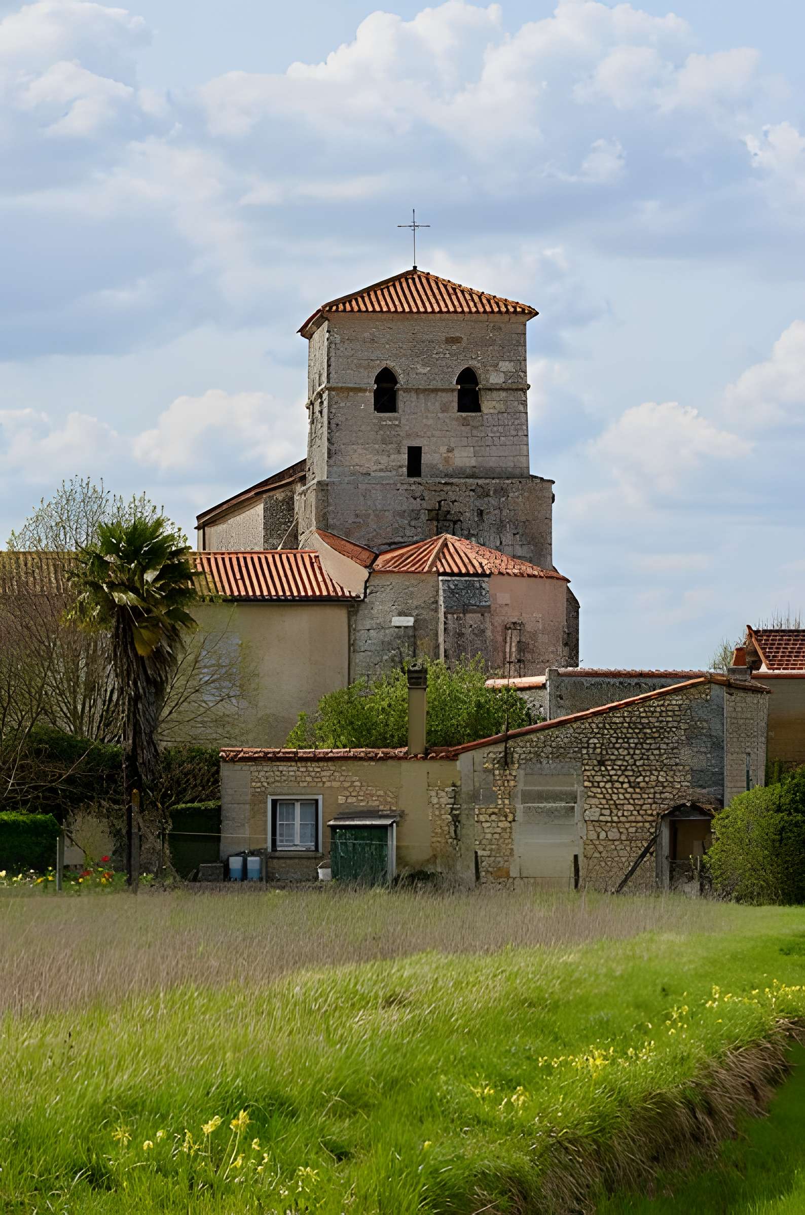 Église Saint-Saturnin de Chadurie