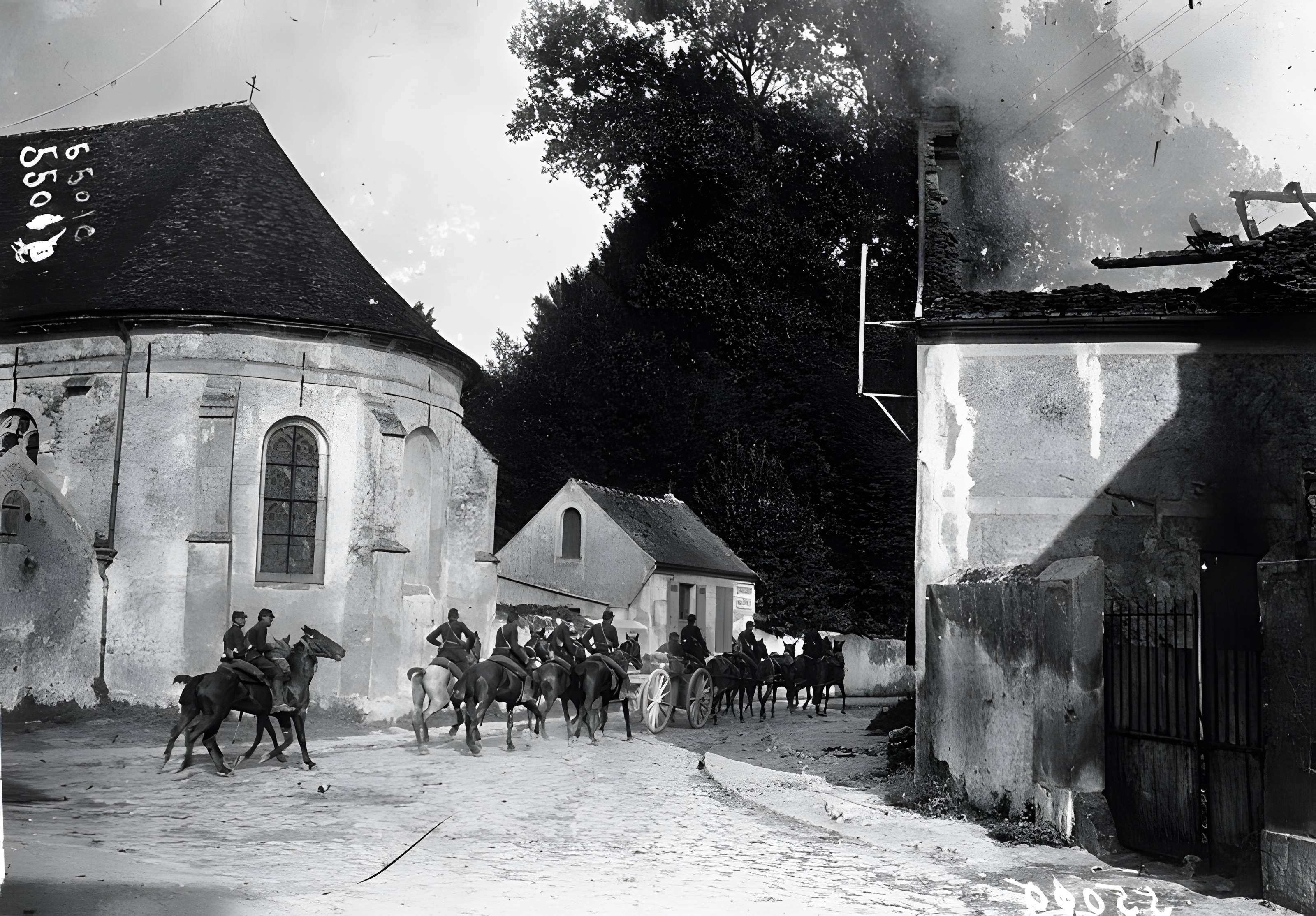 Église Saint-Saturnin de Chauconin