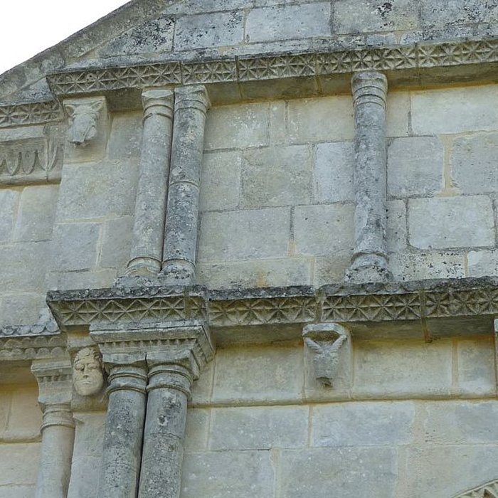 Photo de Église Saint-Saturnin de Coulonges