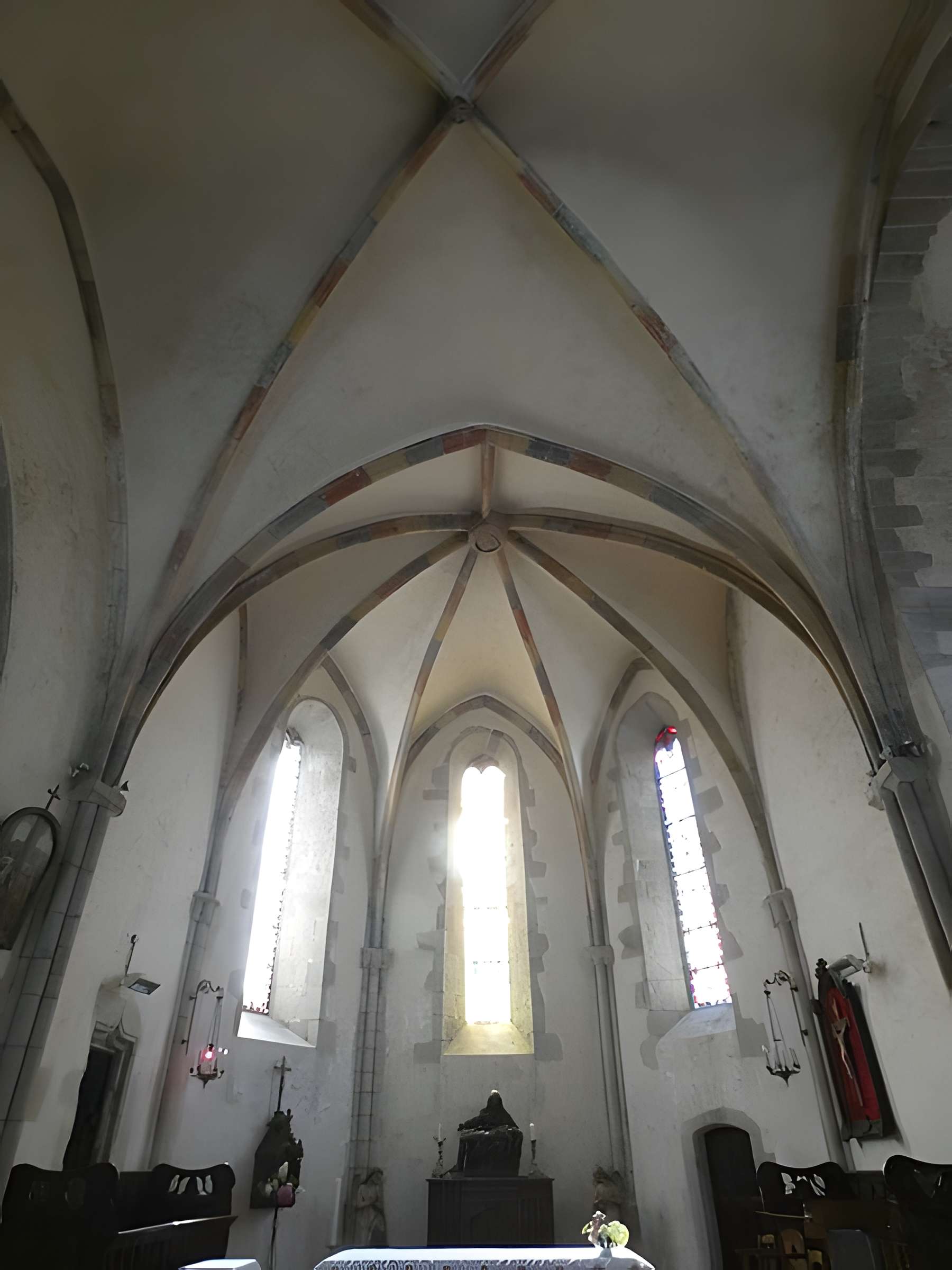 Église Saint-Saturnin de Coussac-Bonneval