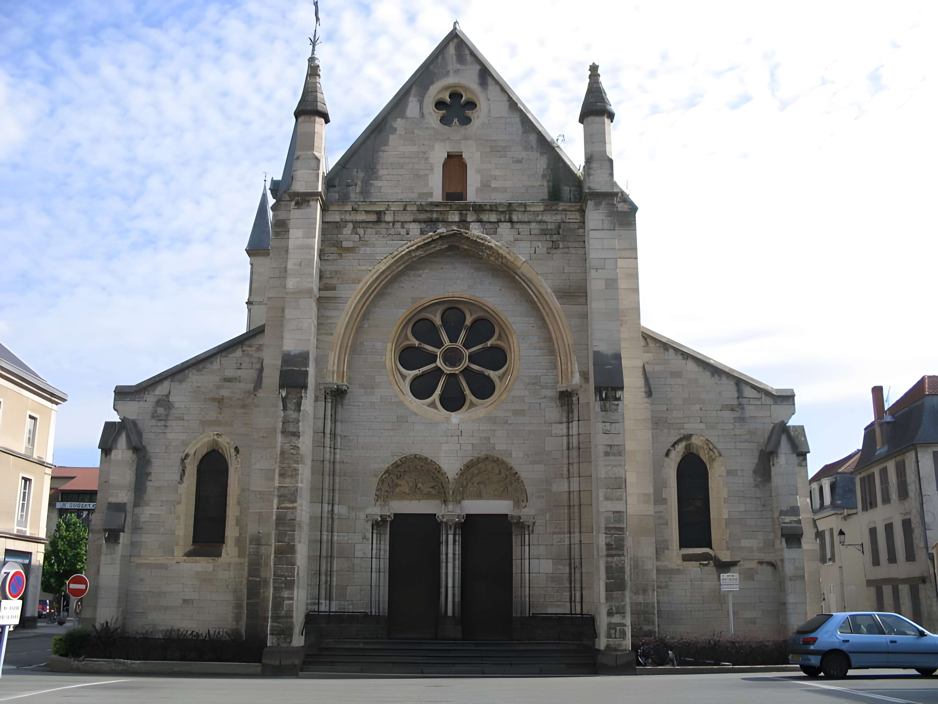 Église Saint-Saturnin de Cusset