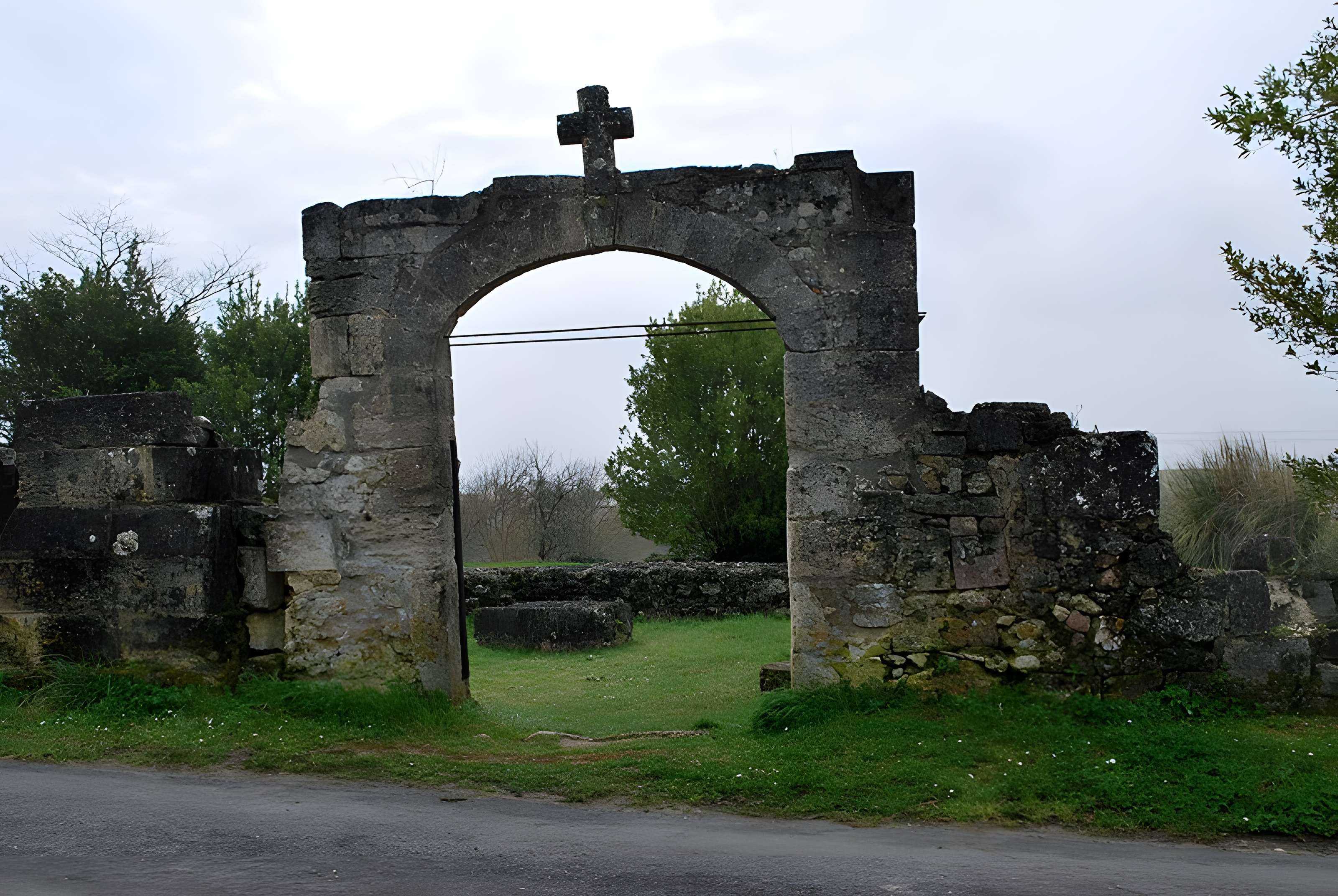 Église Saint-Saturnin de la Libarde