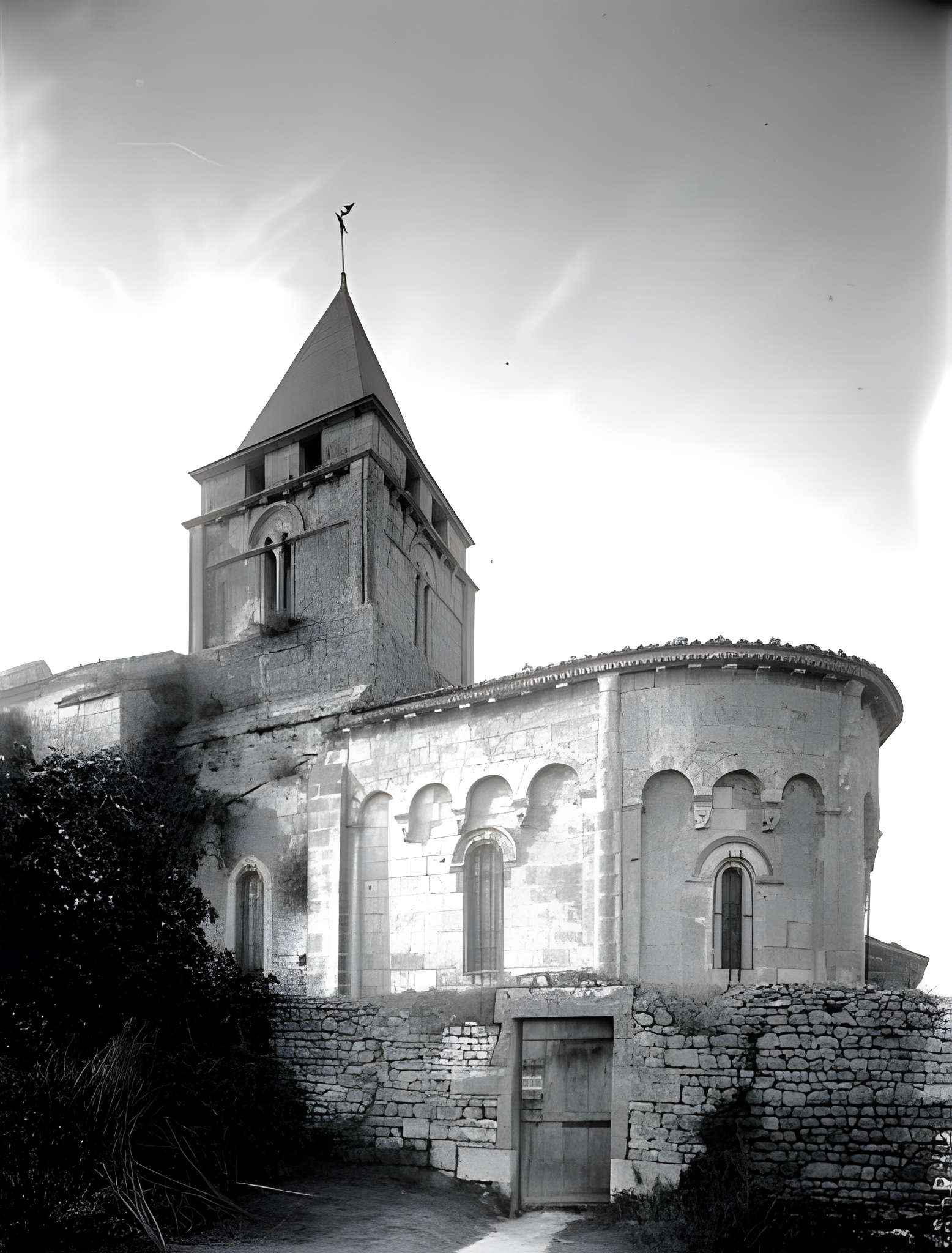 Église Saint-Saturnin de Mosnac