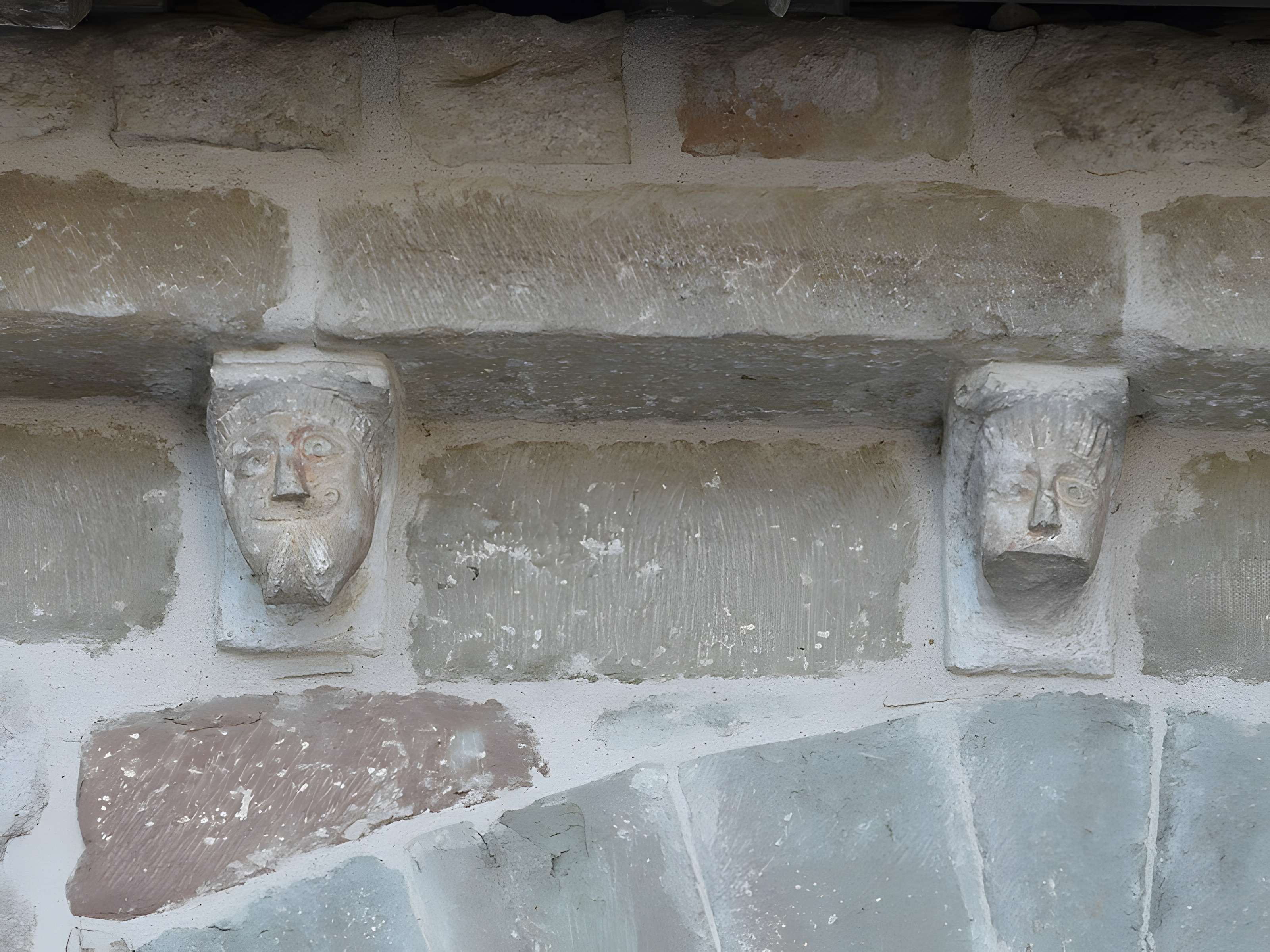 Église Saint-Saturnin de Saint-Cernin-de-Larche