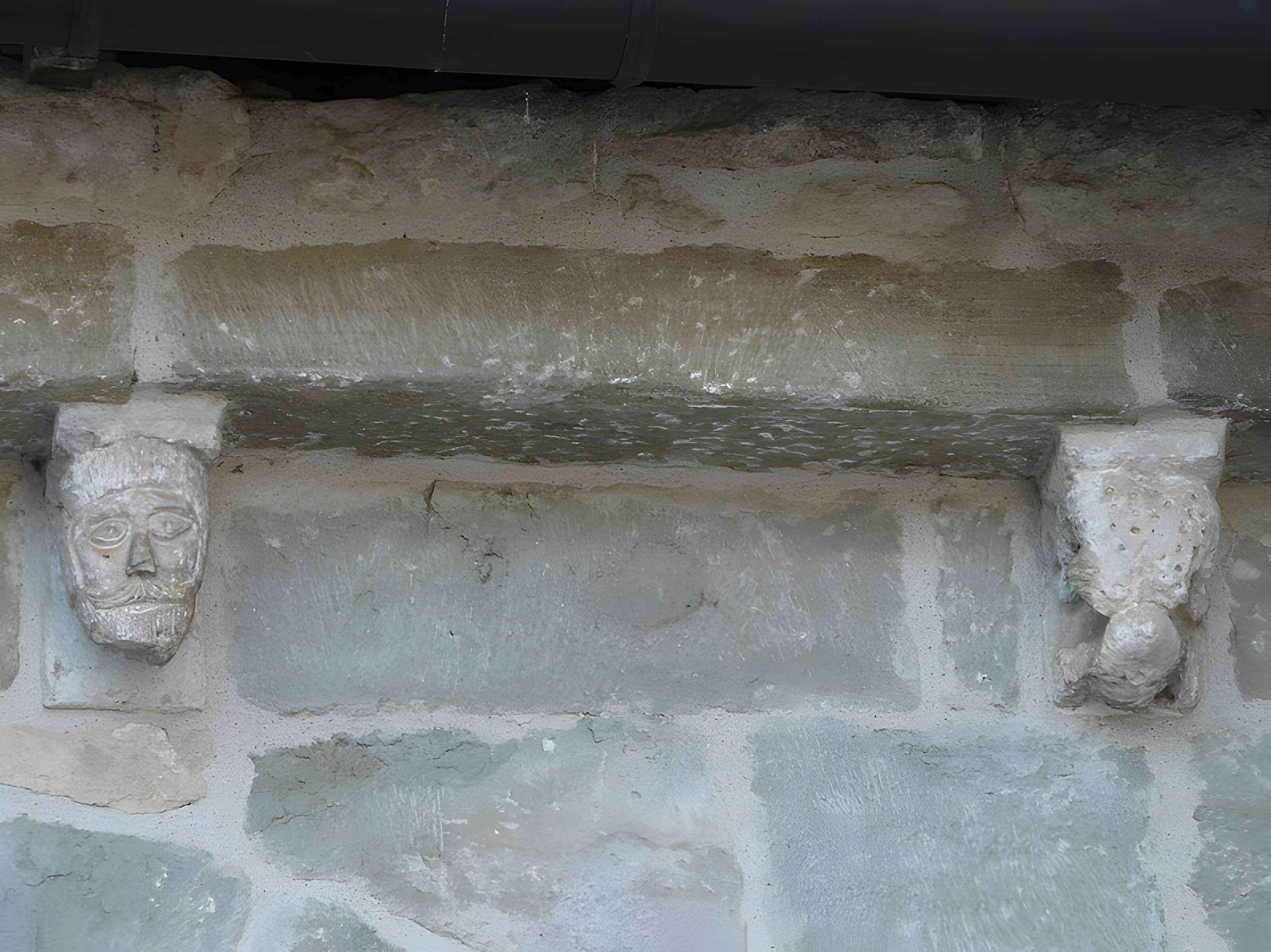 Église Saint-Saturnin de Saint-Cernin-de-Larche