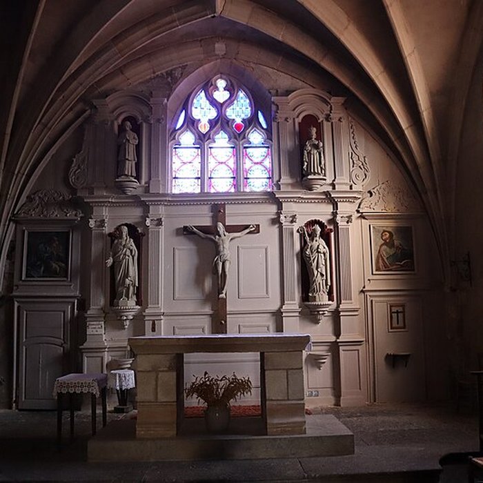Photo de Église Saint-Saturnin de Saint-Sernin-du-Plain