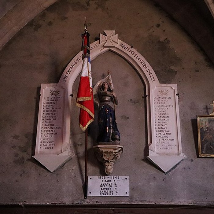 Photo de Église Saint-Saturnin de Saint-Sernin-du-Plain