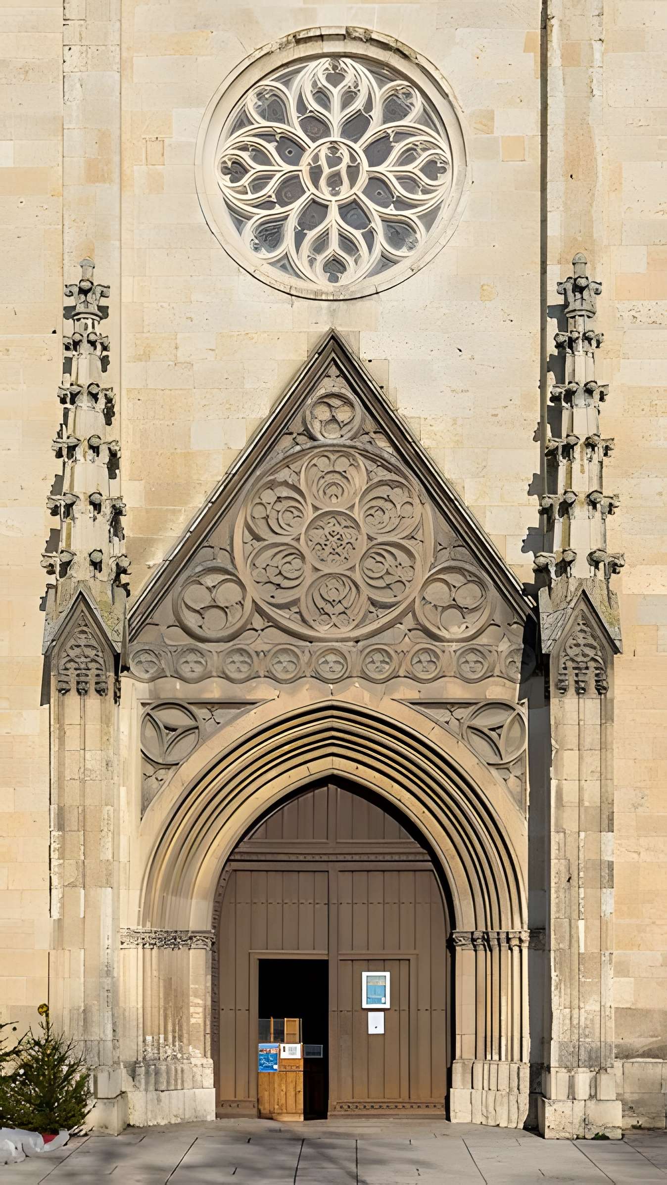 Cathédrale Saint-Caprais d'Agen