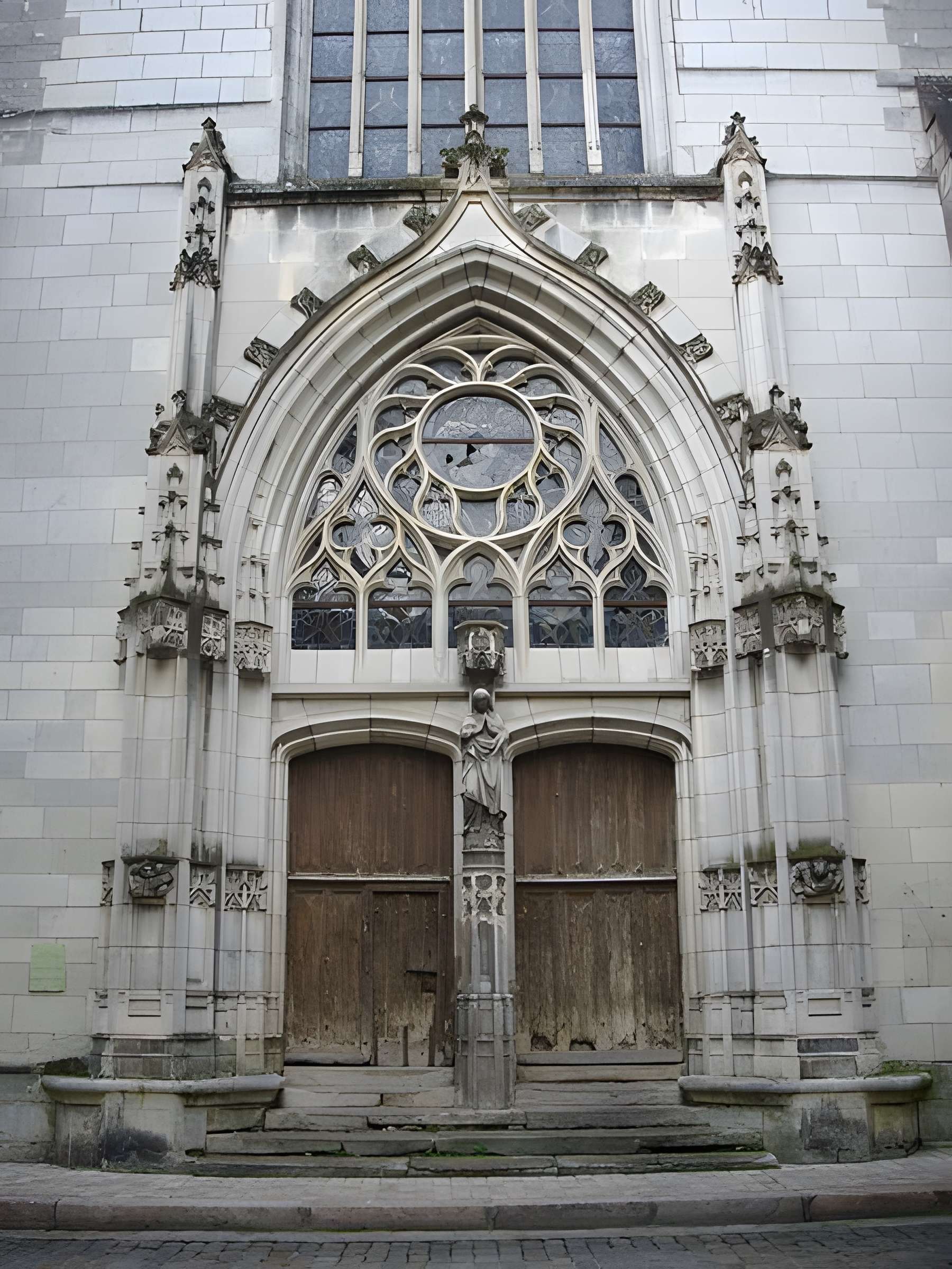 Église Saint-Saturnin de Tours